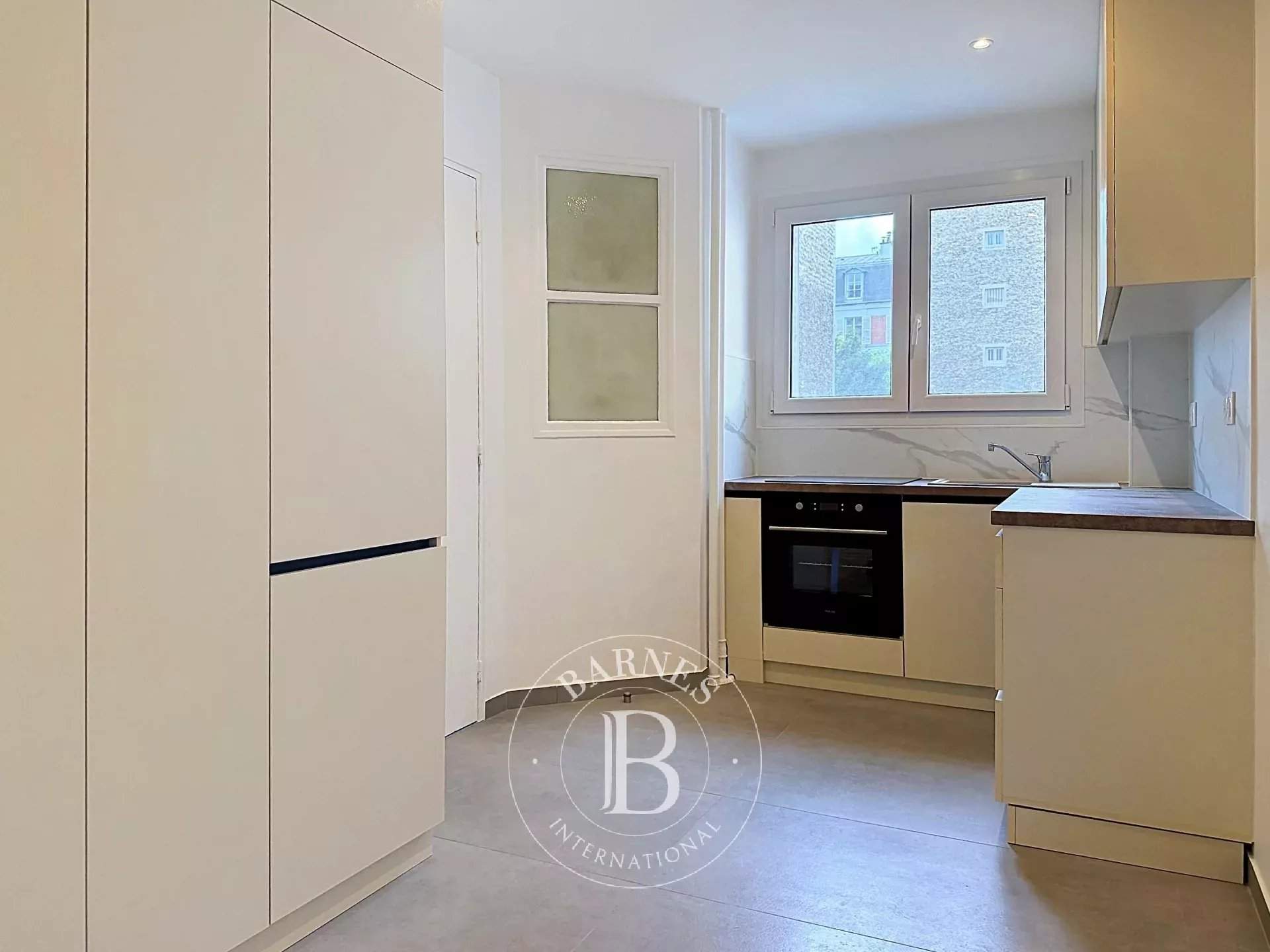 Neuilly-sur-Seine  - Appartement 3 Pi&egrave;ces, 1 Chambre - picture 4
