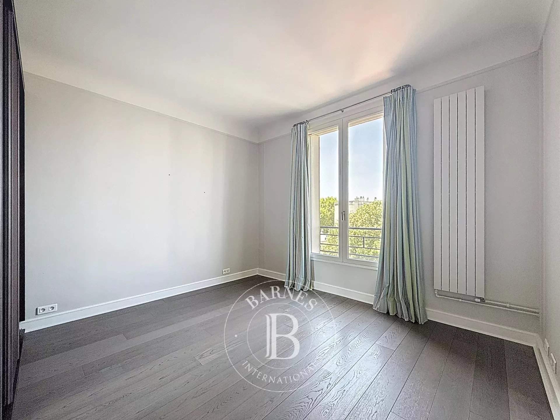 Neuilly-sur-Seine  - Appartement 6 Pièces 4 Chambres - picture 9