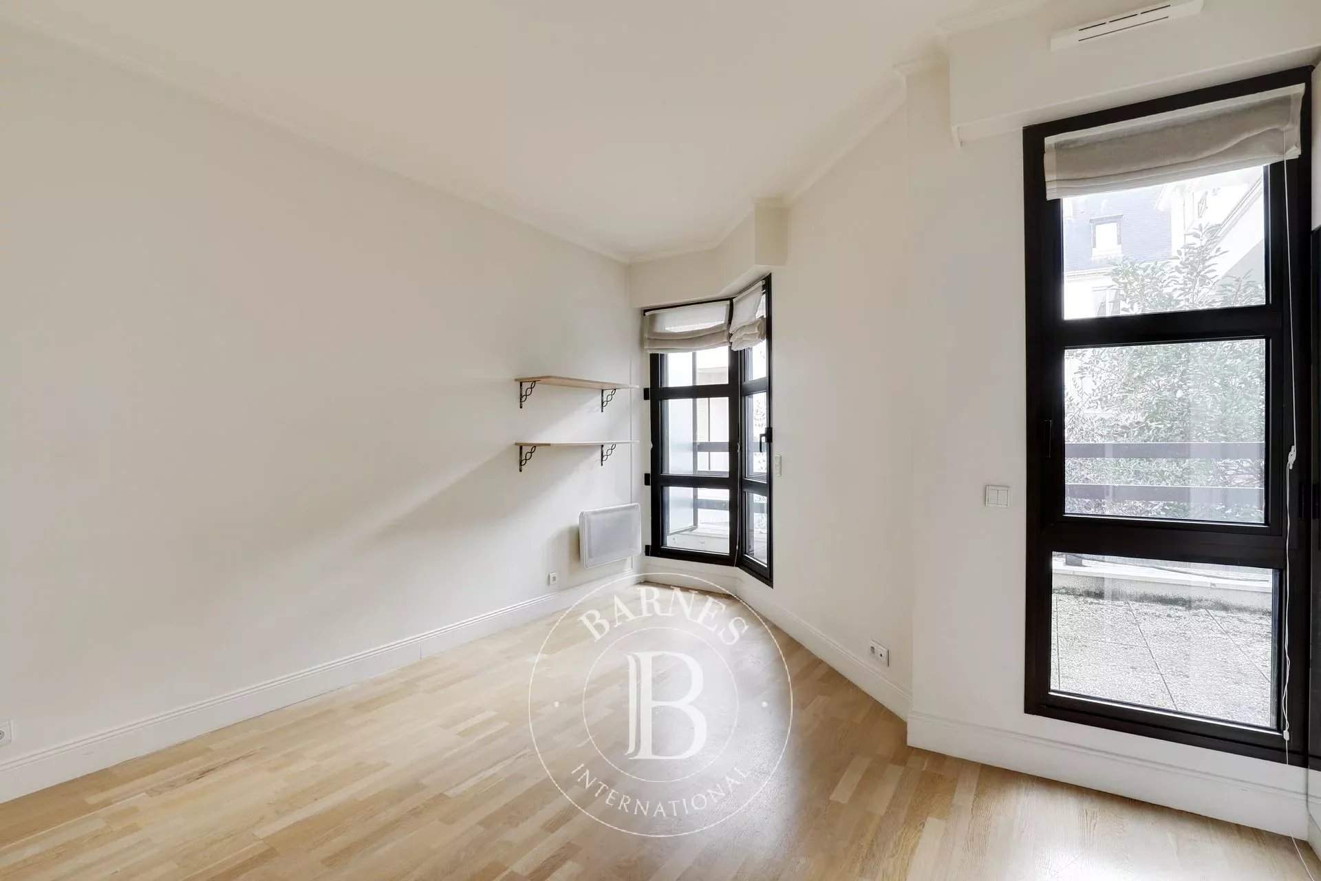 Neuilly-sur-Seine  - Appartement 6 Pièces 4 Chambres - picture 8