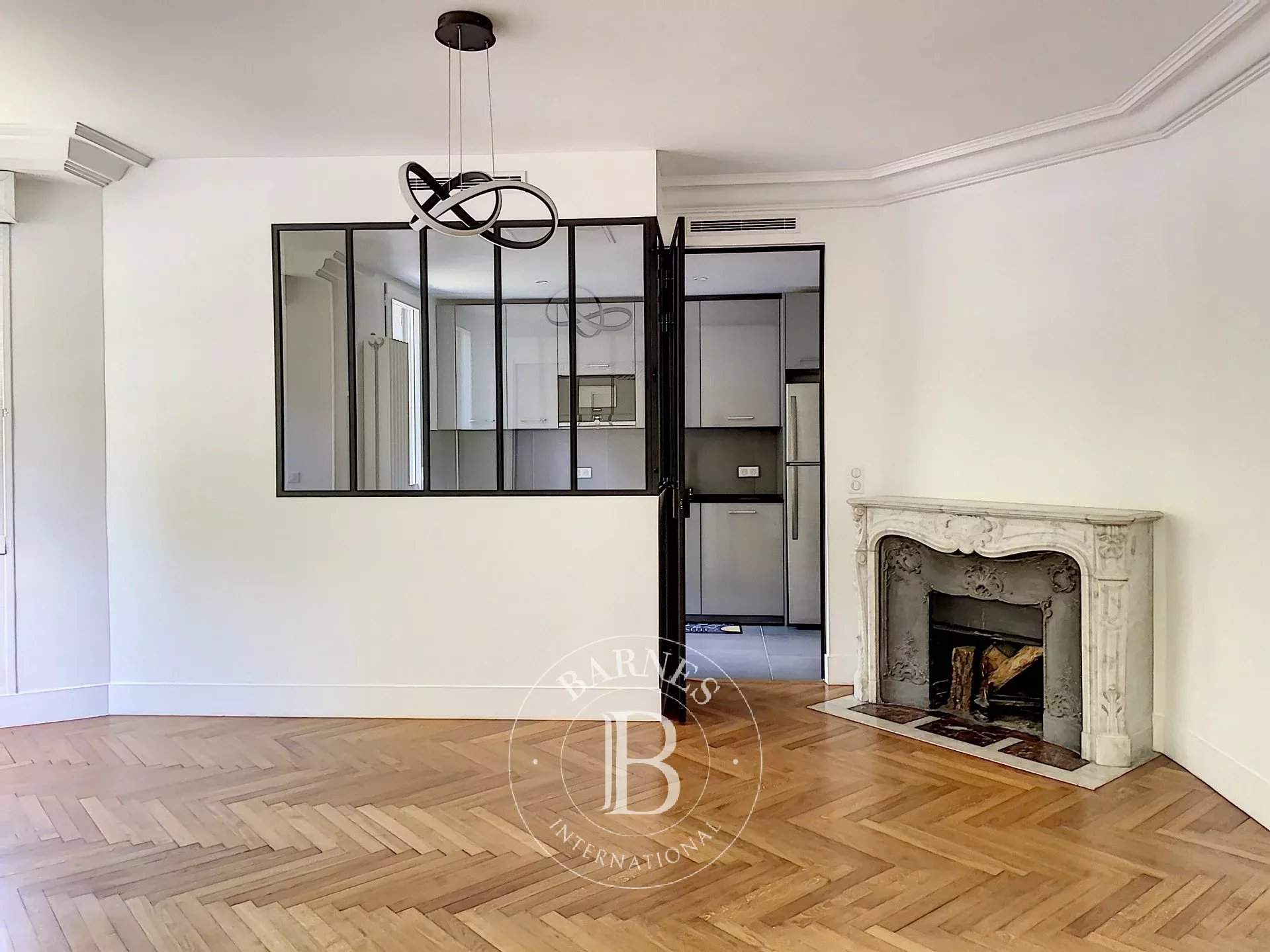 Neuilly-sur-Seine  - Appartement 5 Pièces 3 Chambres - picture 2