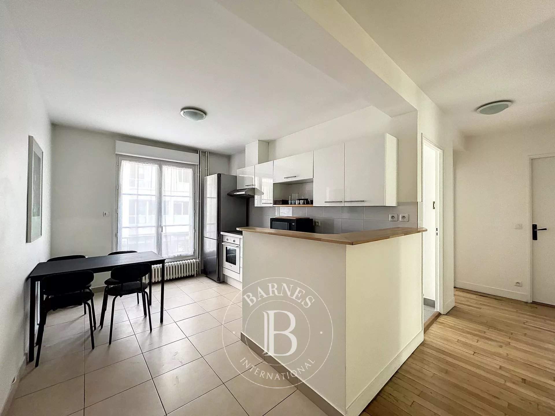 Neuilly-sur-Seine  - Appartement 3 Pièces 2 Chambres - picture 4