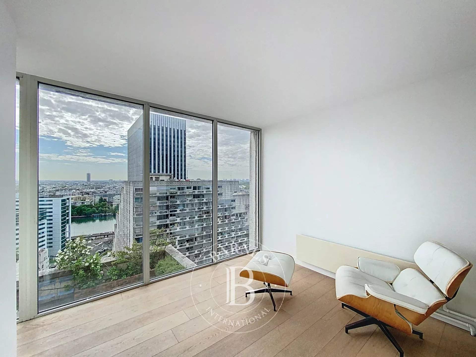 Courbevoie  - Appartement 4 Pi&egrave;ces 3 Chambres - picture 13