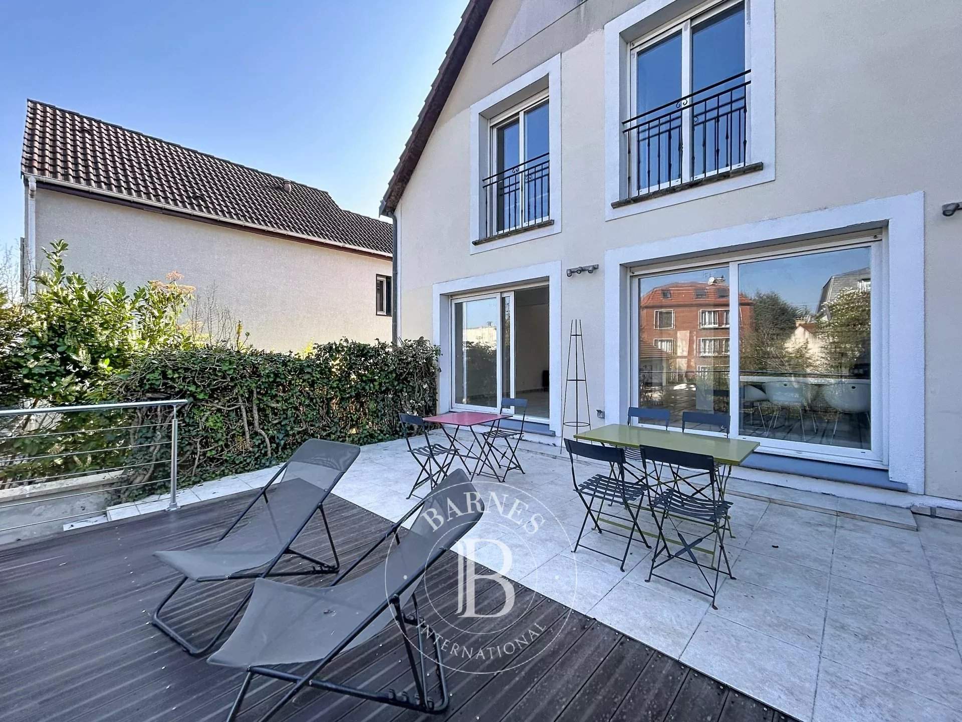Nanterre  - House 4 Bedrooms - picture 1