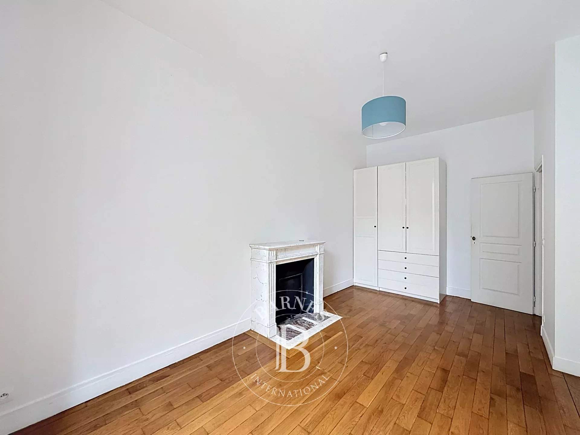Neuilly-sur-Seine  - Appartement 6 Pi&egrave;ces 4 Chambres - picture 11