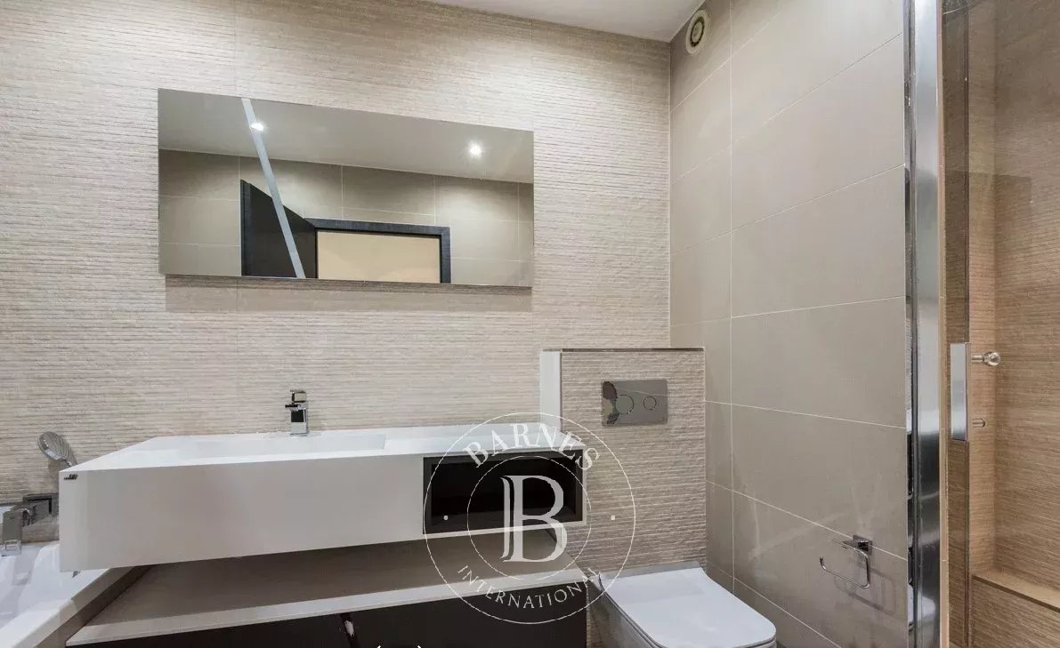 Neuilly-sur-Seine  - Apartment 3 Bedrooms - picture 9