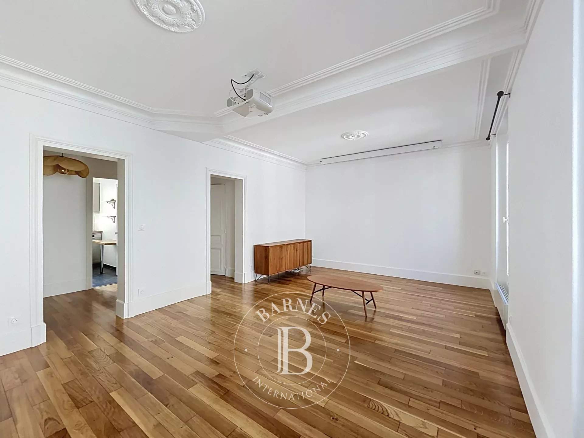 Levallois-Perret  - Apartment 2 Bedrooms - picture 1