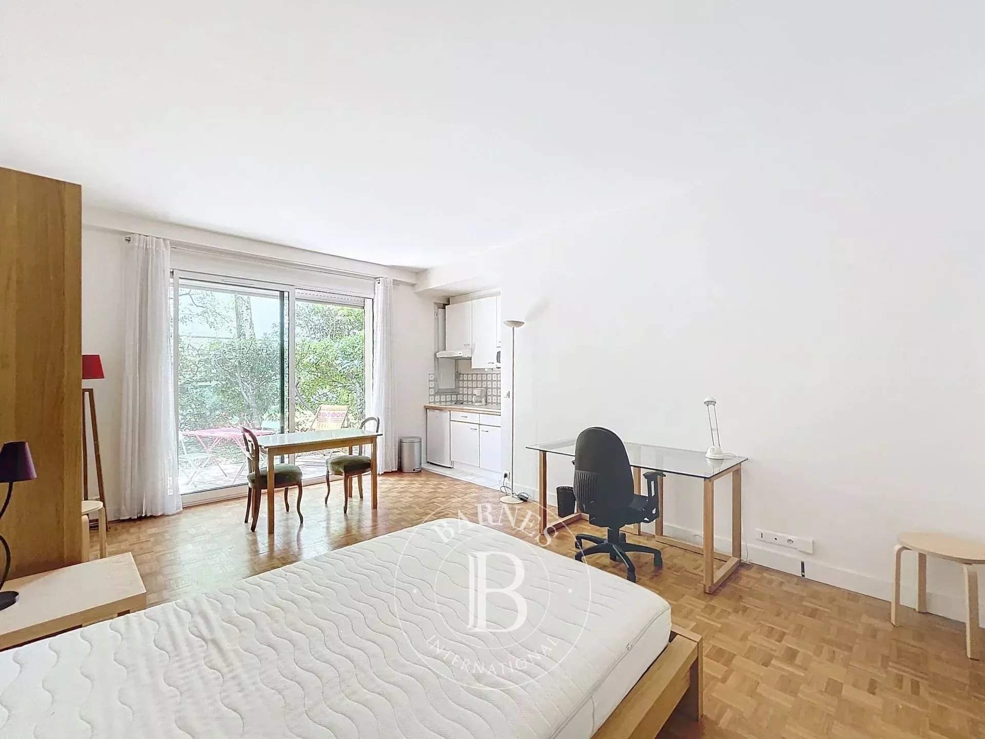 Neuilly-sur-Seine  - Appartement 1 Pièce - picture 8