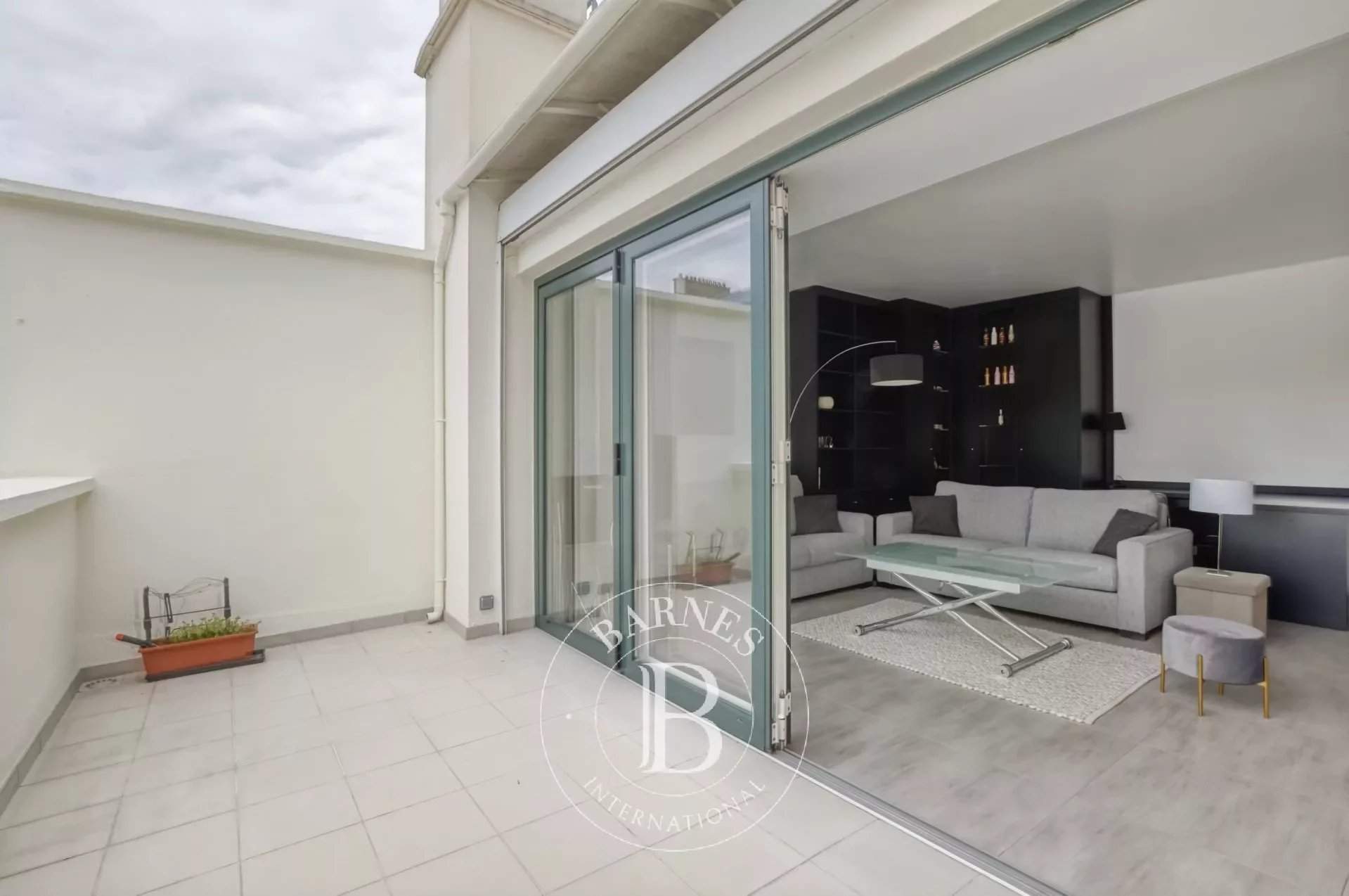 Neuilly-sur-Seine  - Apartment 1 Bedroom - picture 2