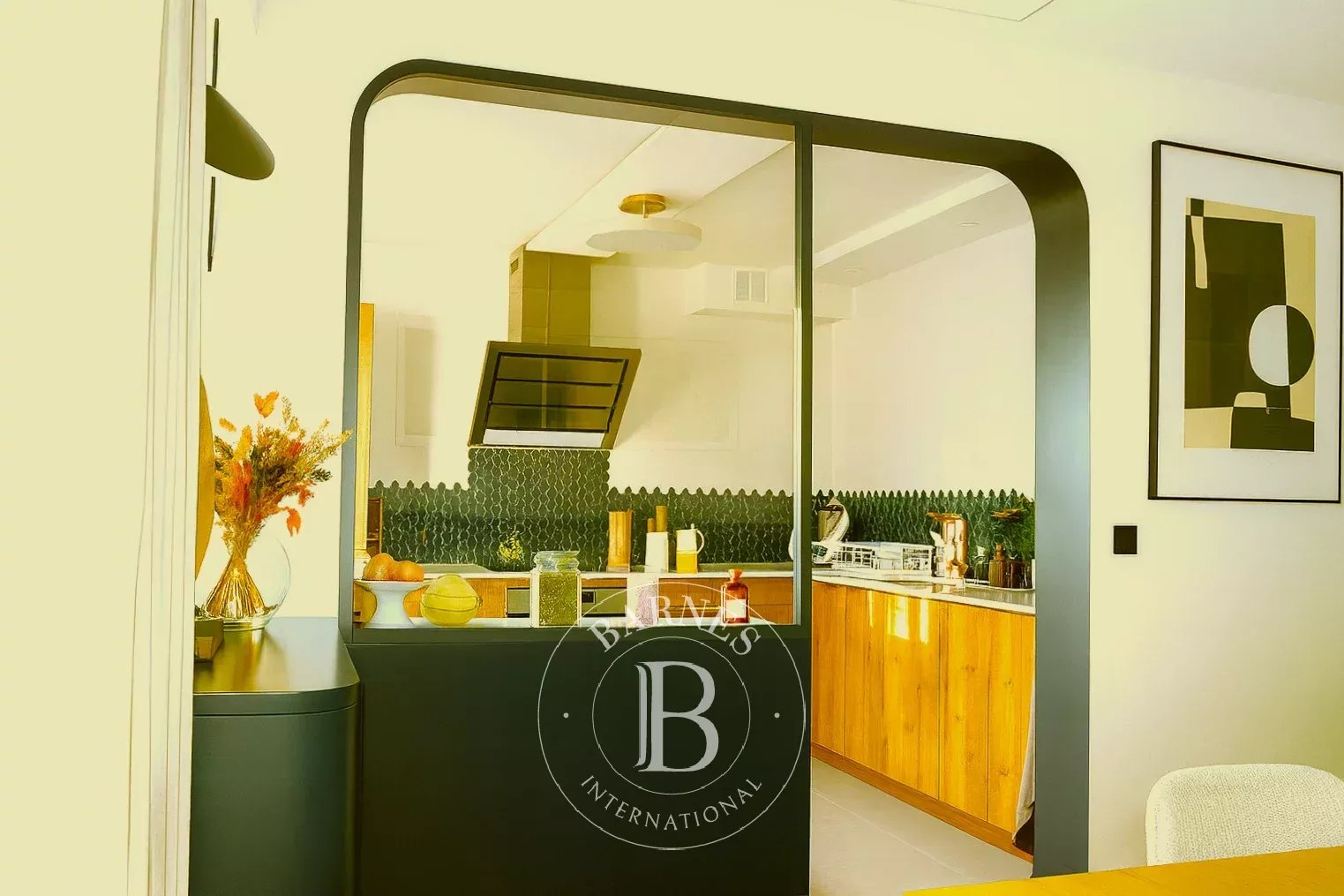 Suresnes  - Maison 5 Pi&egrave;ces 3 Chambres - picture 4