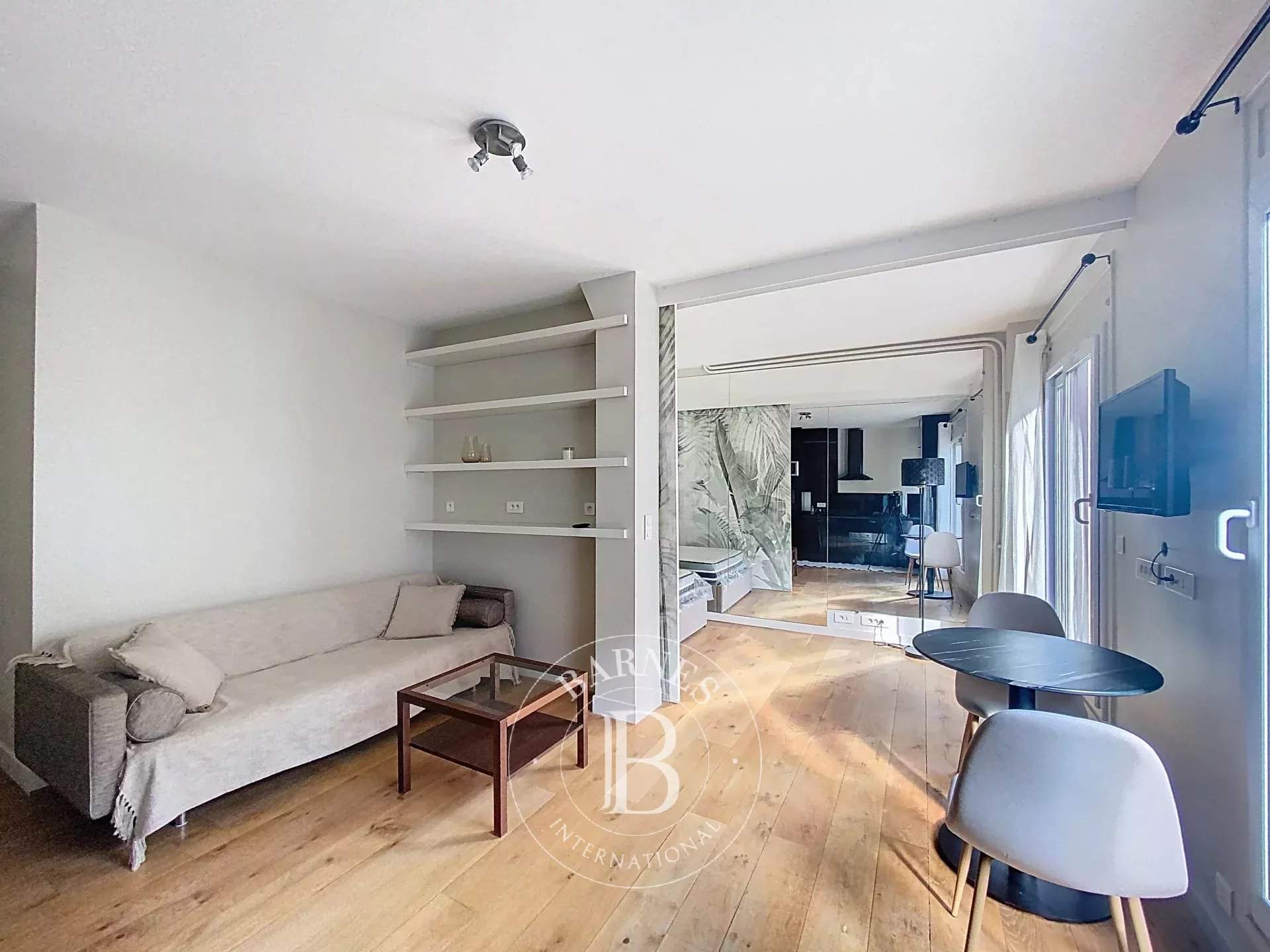 Neuilly-sur-Seine  - Appartement 2 Pièces, 1 Chambre - picture 1