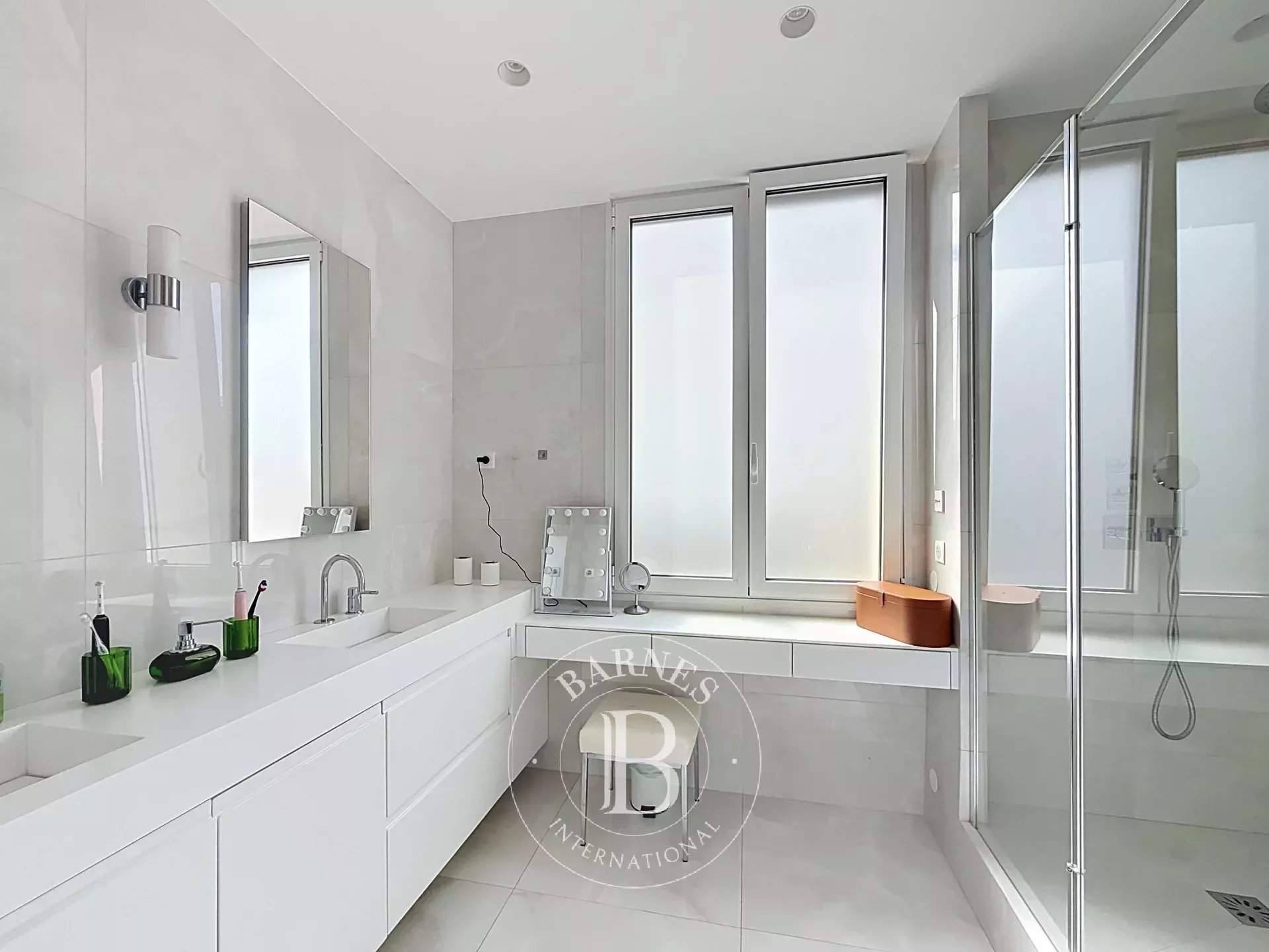 Neuilly-sur-Seine  - Apartment 4 Bedrooms - picture 19