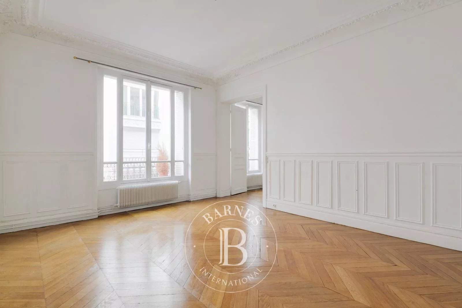 Neuilly-sur-Seine  - Appartement 6 Pièces 3 Chambres - picture 2