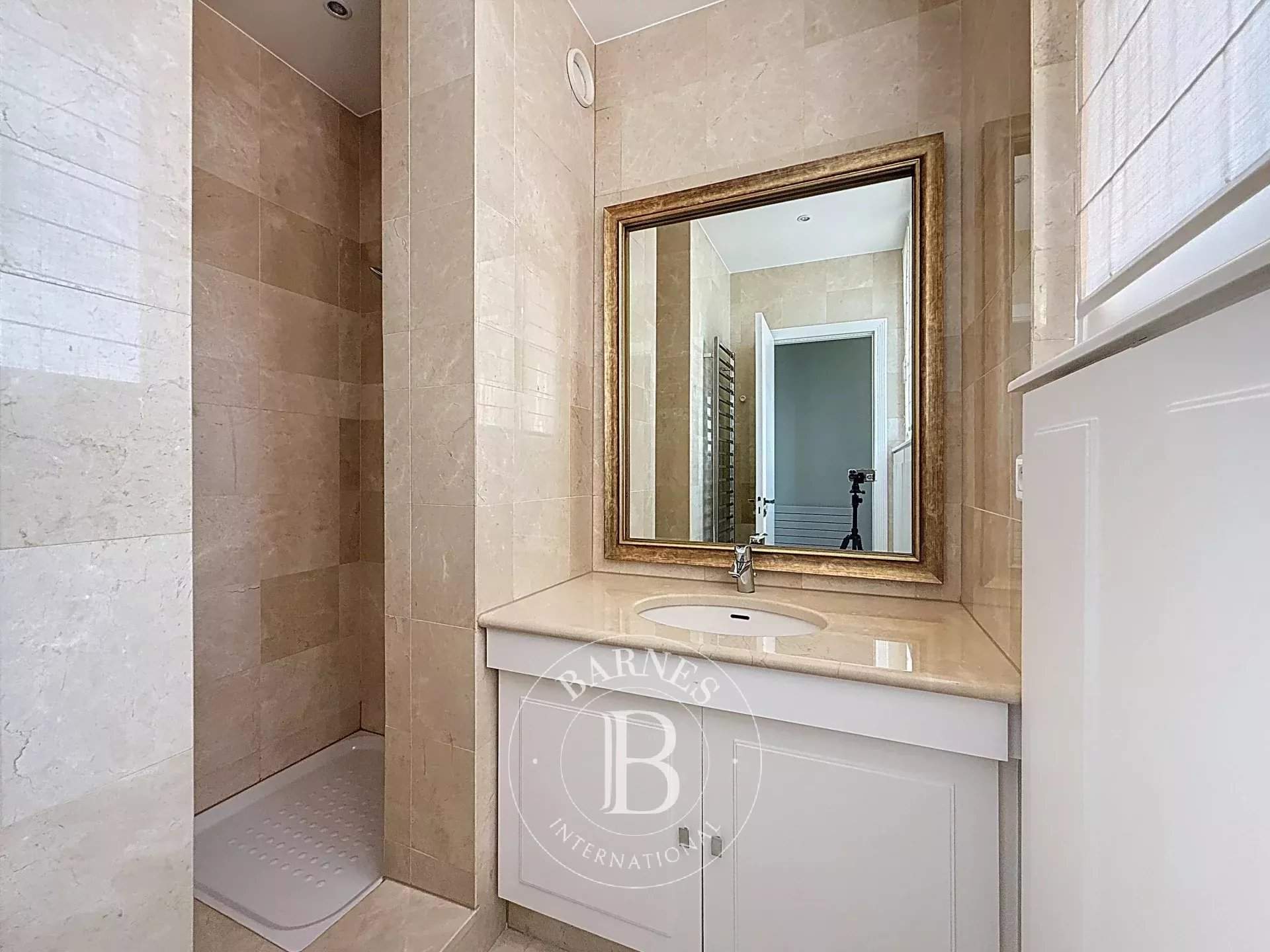 Neuilly-sur-Seine  - Appartement 6 Pièces 4 Chambres - picture 13