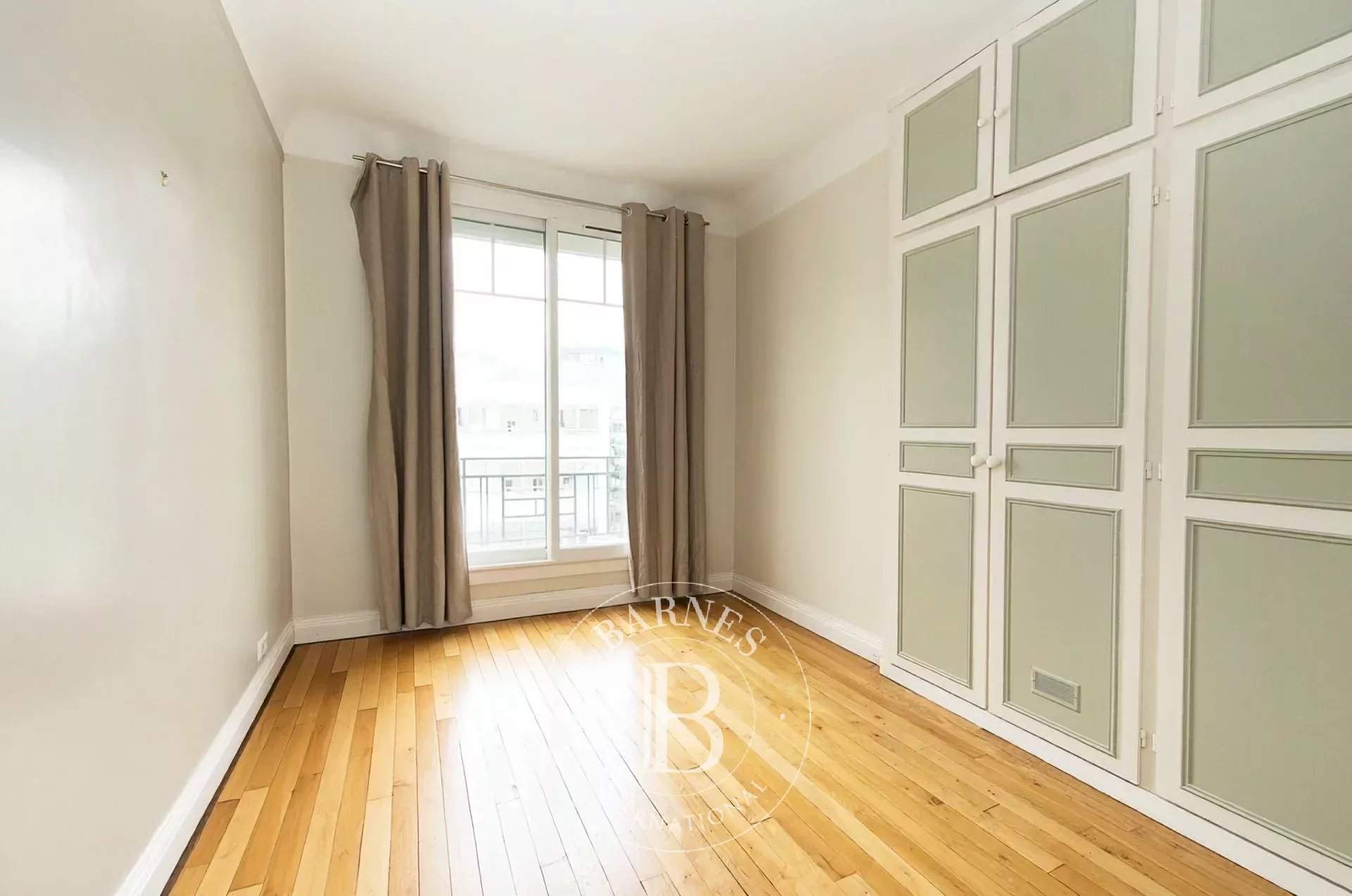 Neuilly-sur-Seine  - Appartement 5 Pi&egrave;ces 3 Chambres - picture 10