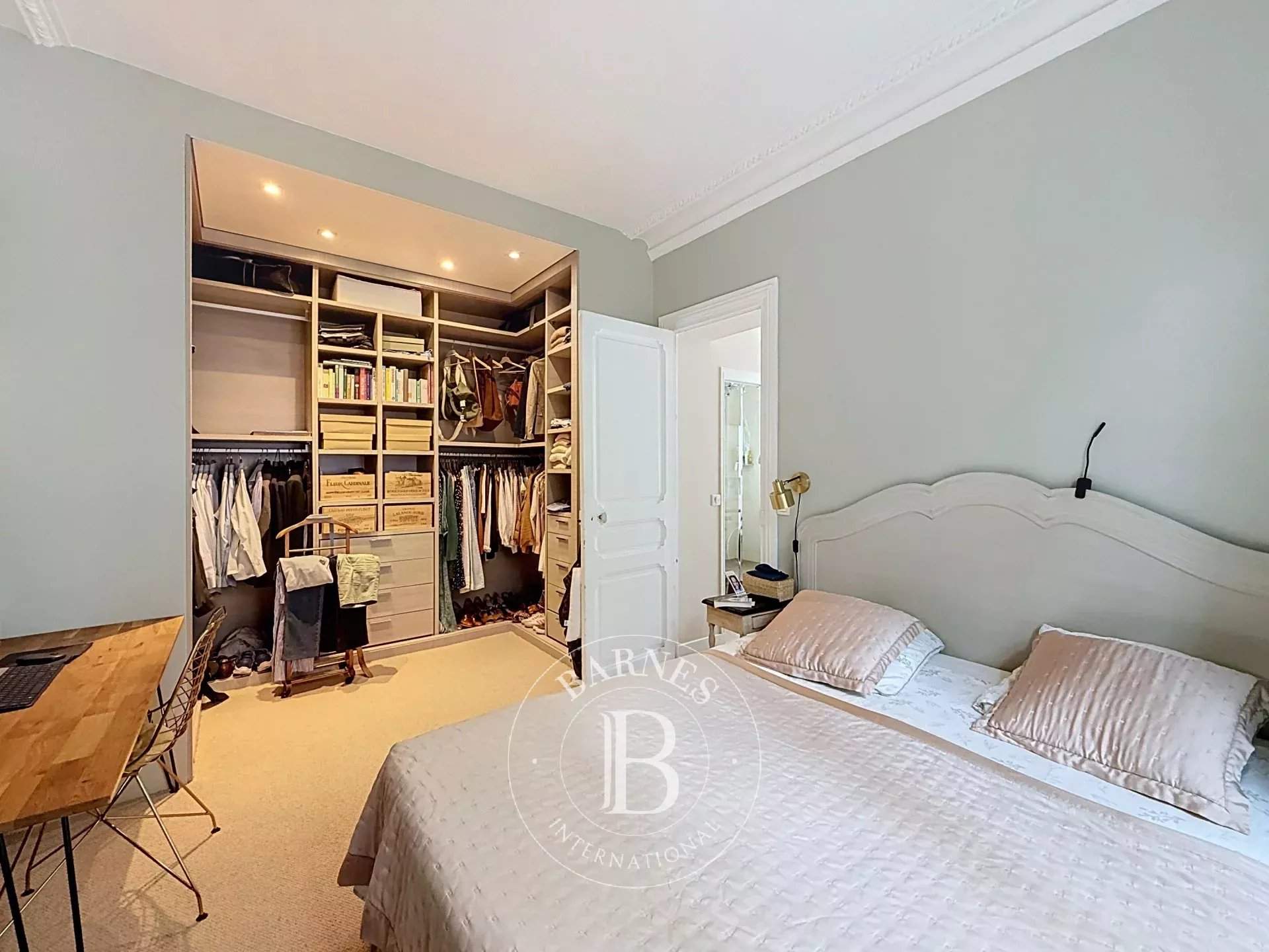 Neuilly-sur-Seine  - Piso 5 Cuartos 3 Habitaciones - picture 11