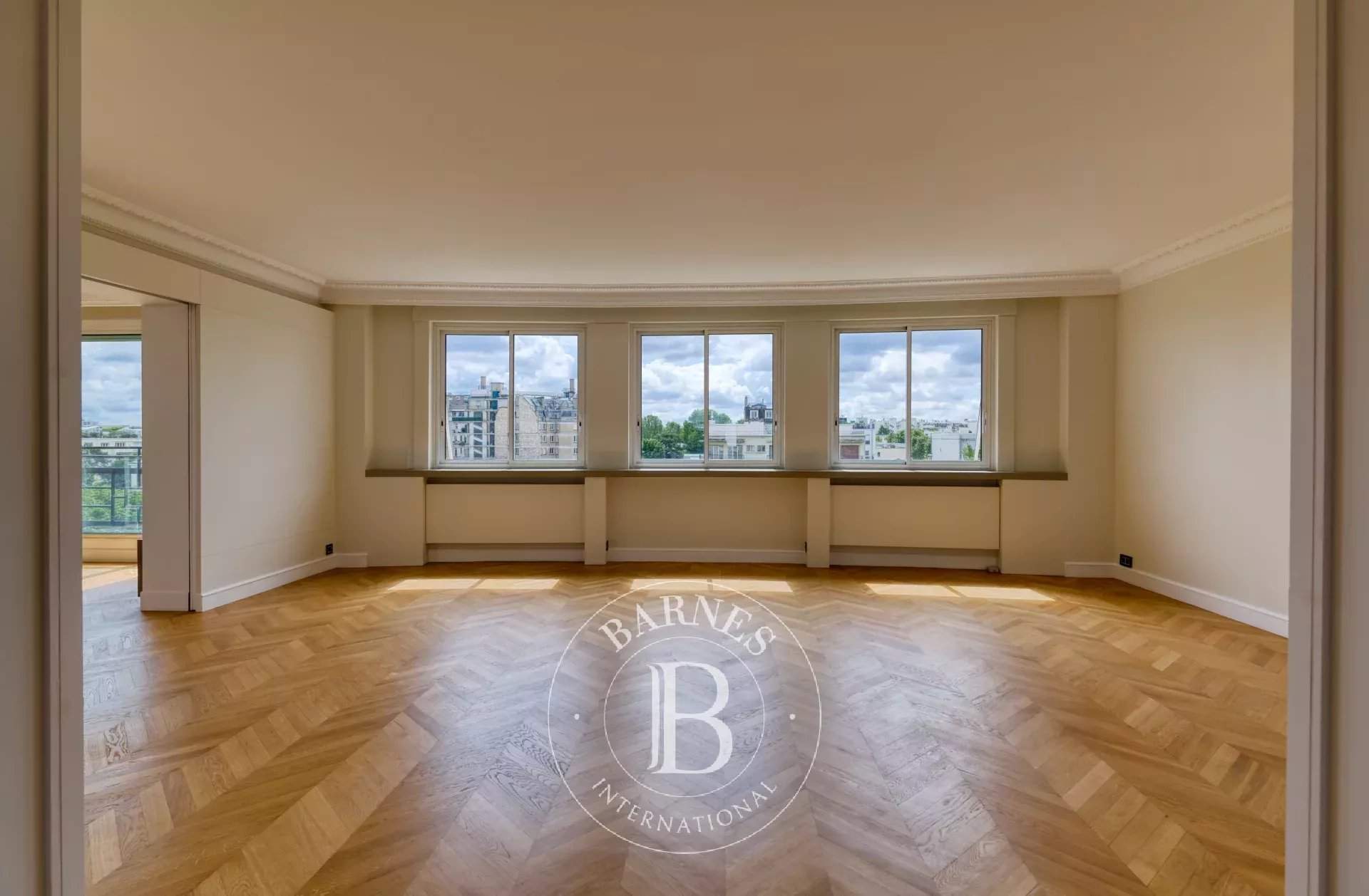 Neuilly-sur-Seine  - Appartement 6 Pièces 4 Chambres - picture 1
