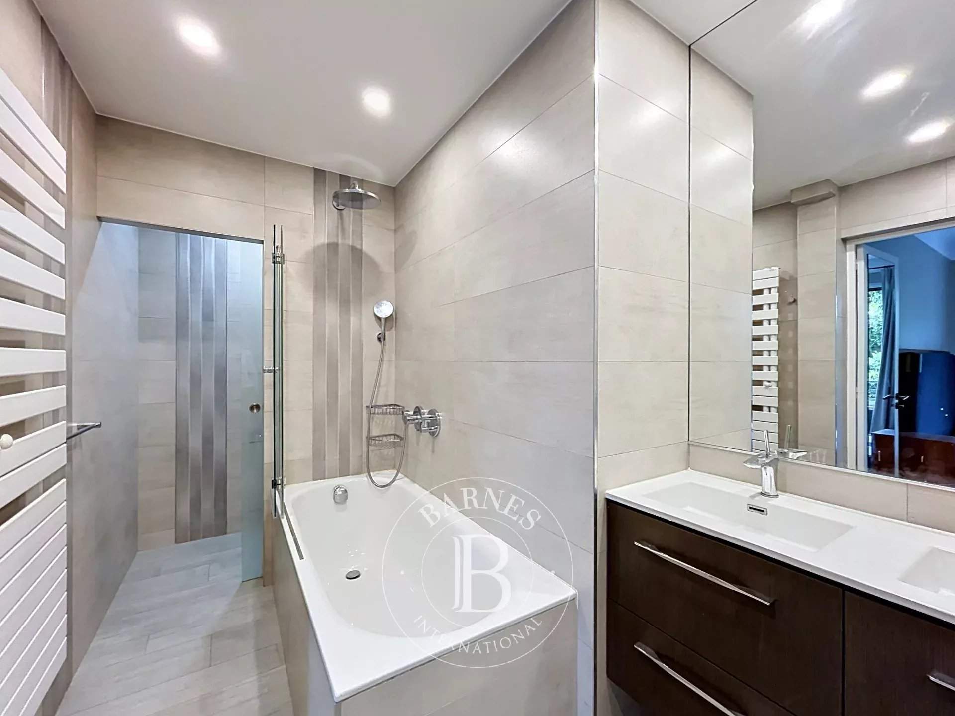 Neuilly-sur-Seine  - Appartement 3 Pi&egrave;ces 2 Chambres - picture 7