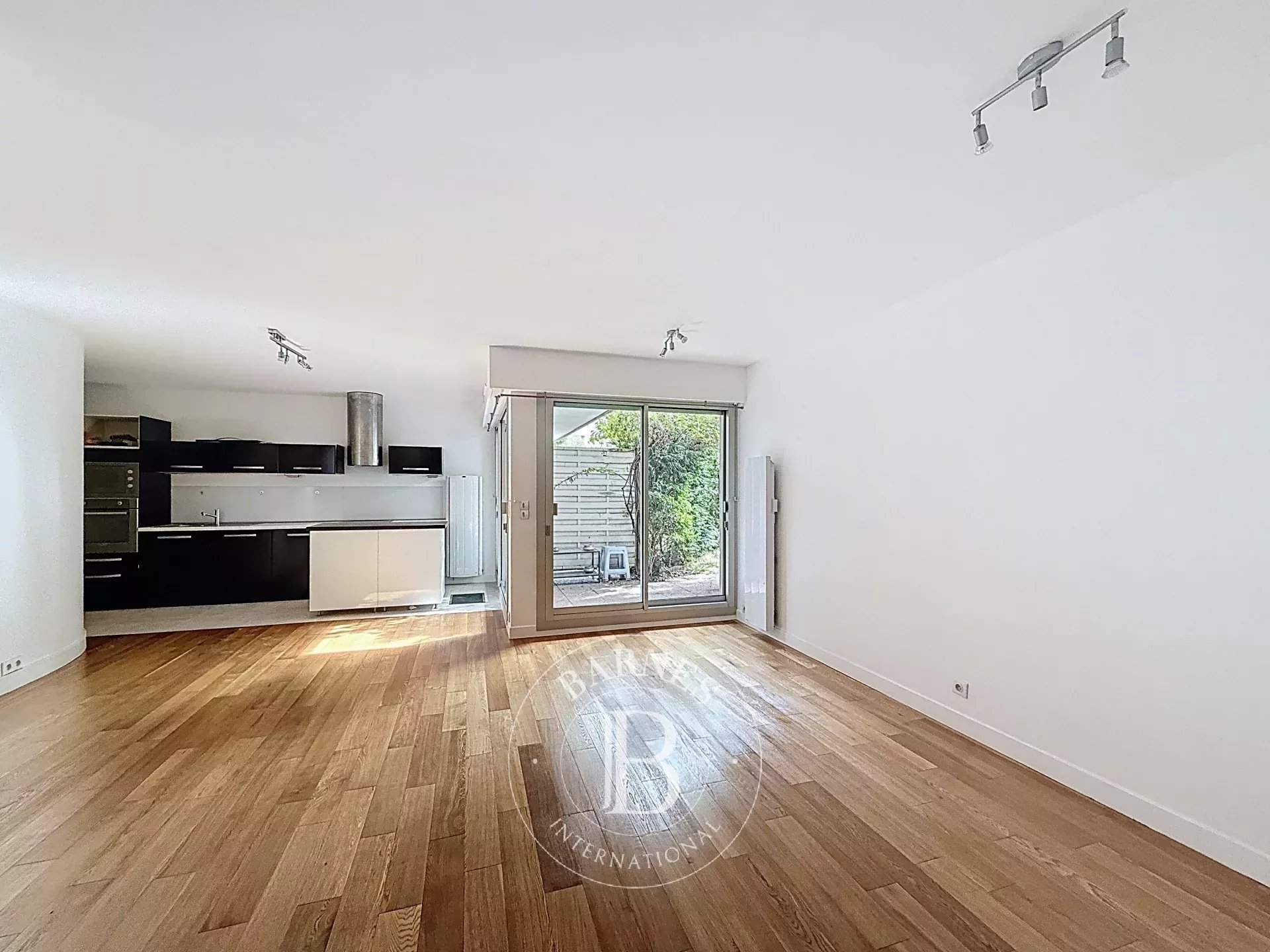 Neuilly-sur-Seine  - Piso 3 Cuartos 2 Habitaciones - picture 1