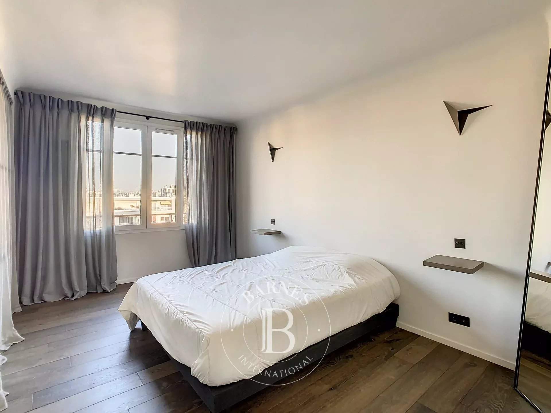 Neuilly-sur-Seine  - Apartment 2 Bedrooms - picture 5