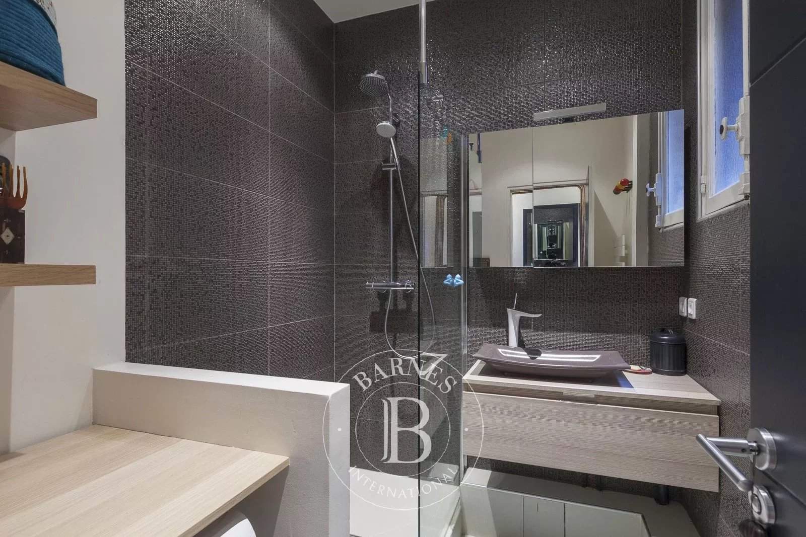 Neuilly-sur-Seine  - Apartment 2 Bedrooms - picture 4