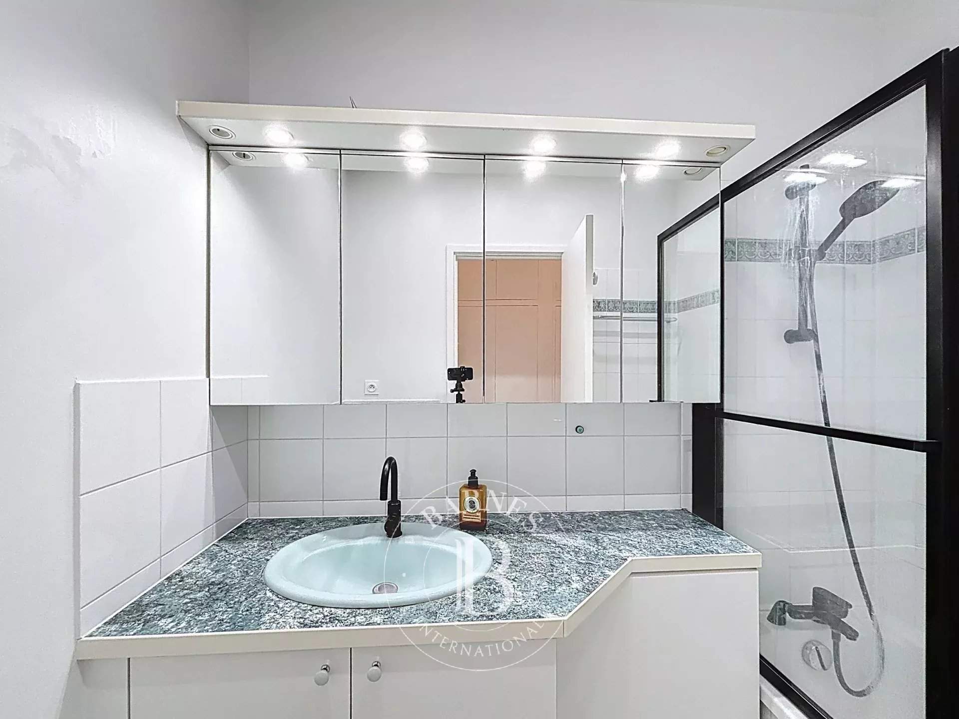 Neuilly-sur-Seine  - Piso 5 Cuartos 3 Habitaciones - picture 8