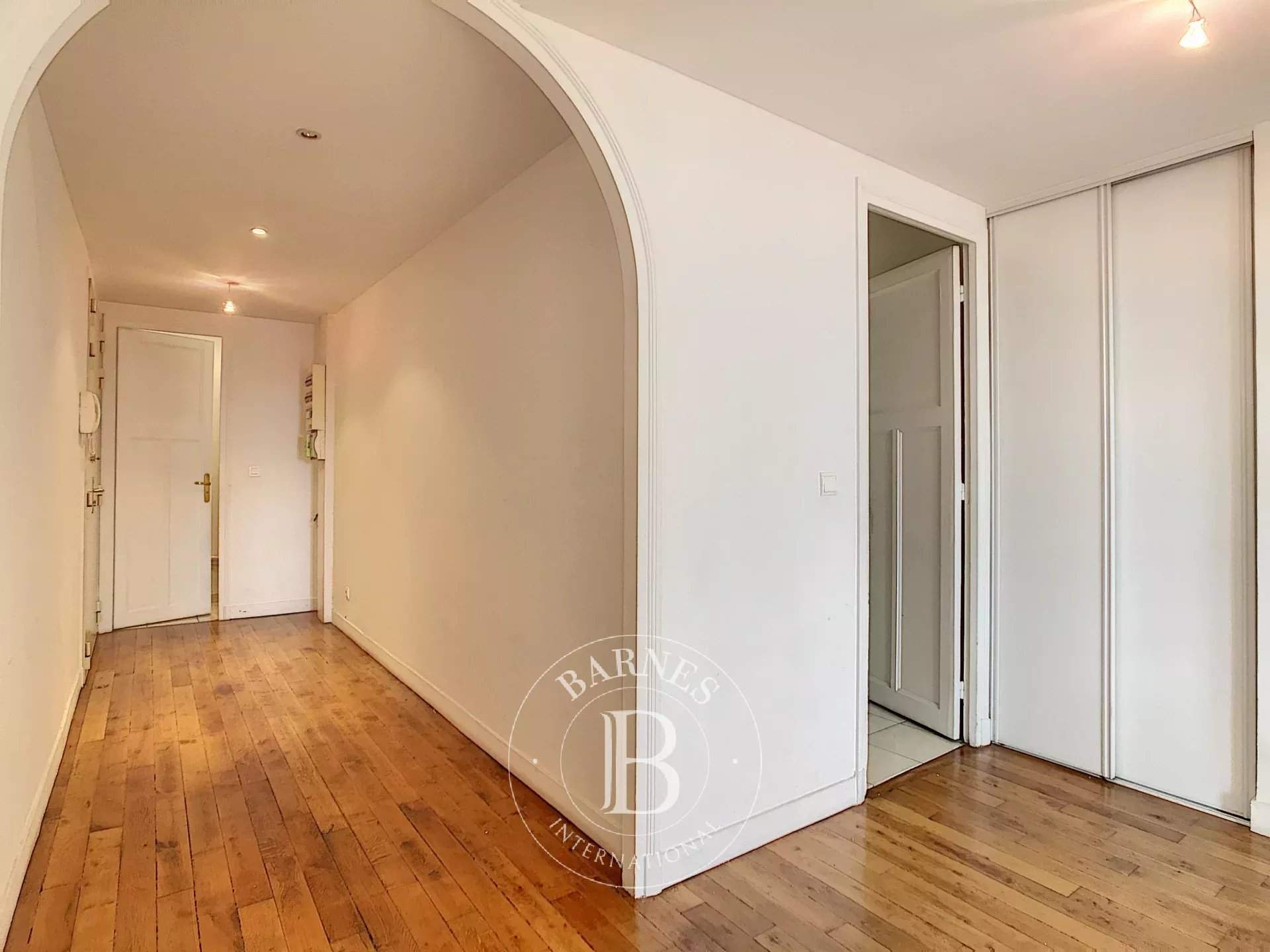 Neuilly-sur-Seine  - Piso 4 Cuartos 3 Habitaciones - picture 3