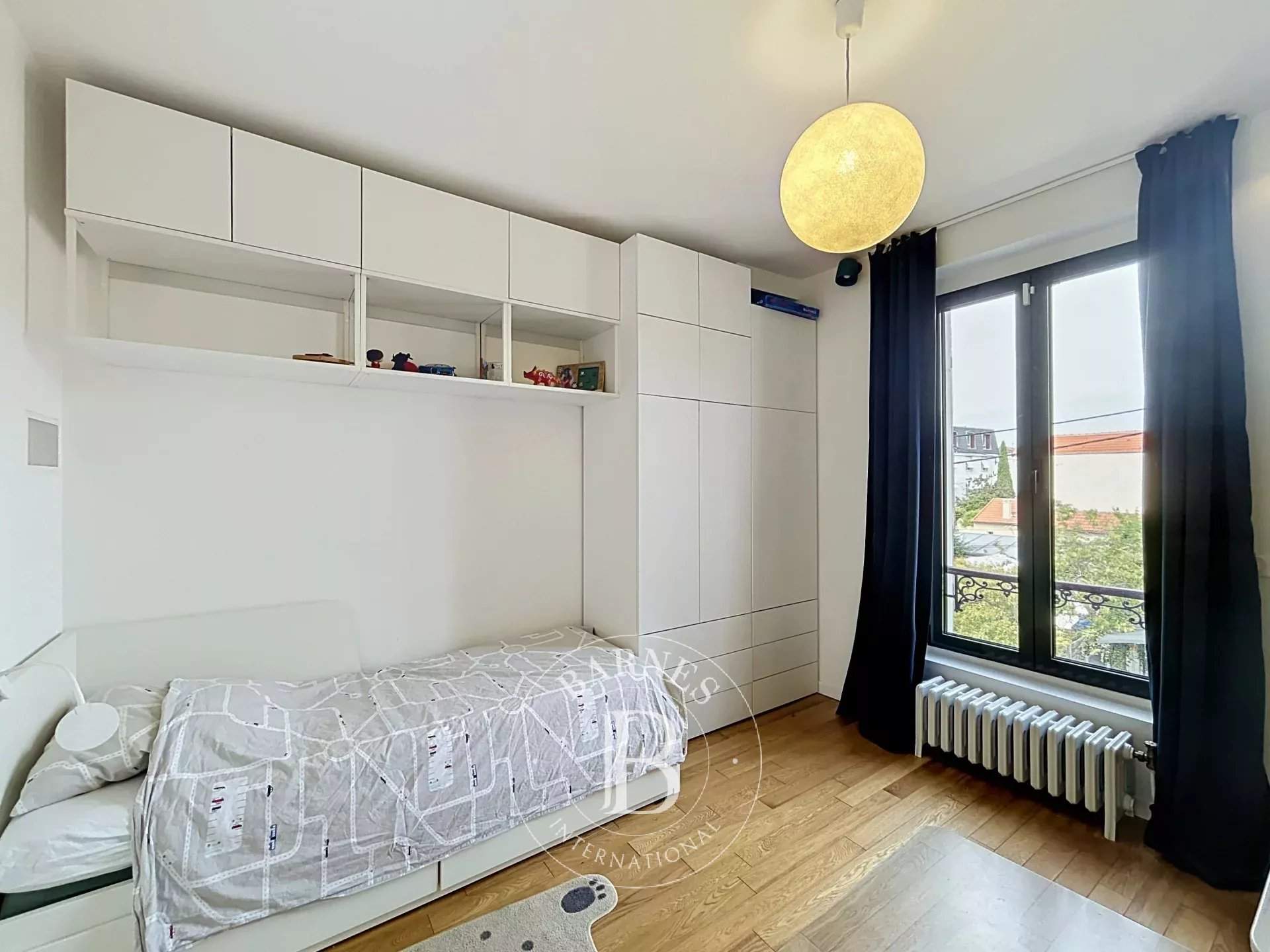 Colombes  - Maison 5 Pi&egrave;ces 4 Chambres - picture 10