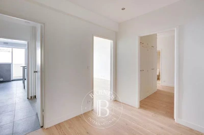 Neuilly-sur-Seine  - Appartement 2 Pi&egrave;ces, 1 Chambre - picture 13