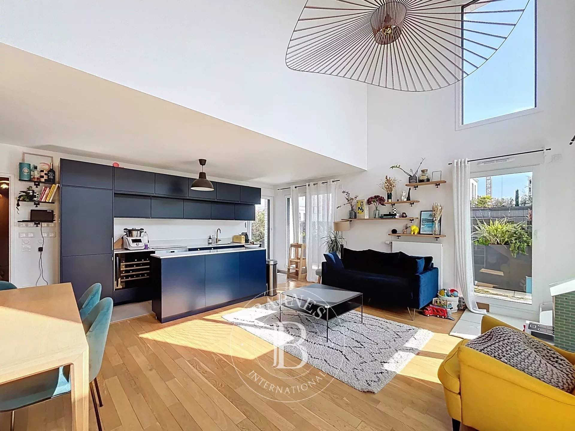 Clichy  - Apartment 3 Bedrooms - picture 2
