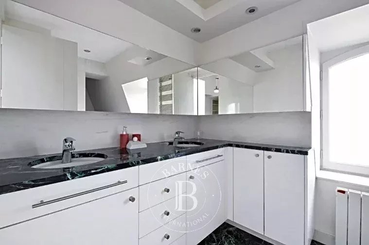 Neuilly-sur-Seine  - Apartment 3 Bedrooms - picture 8