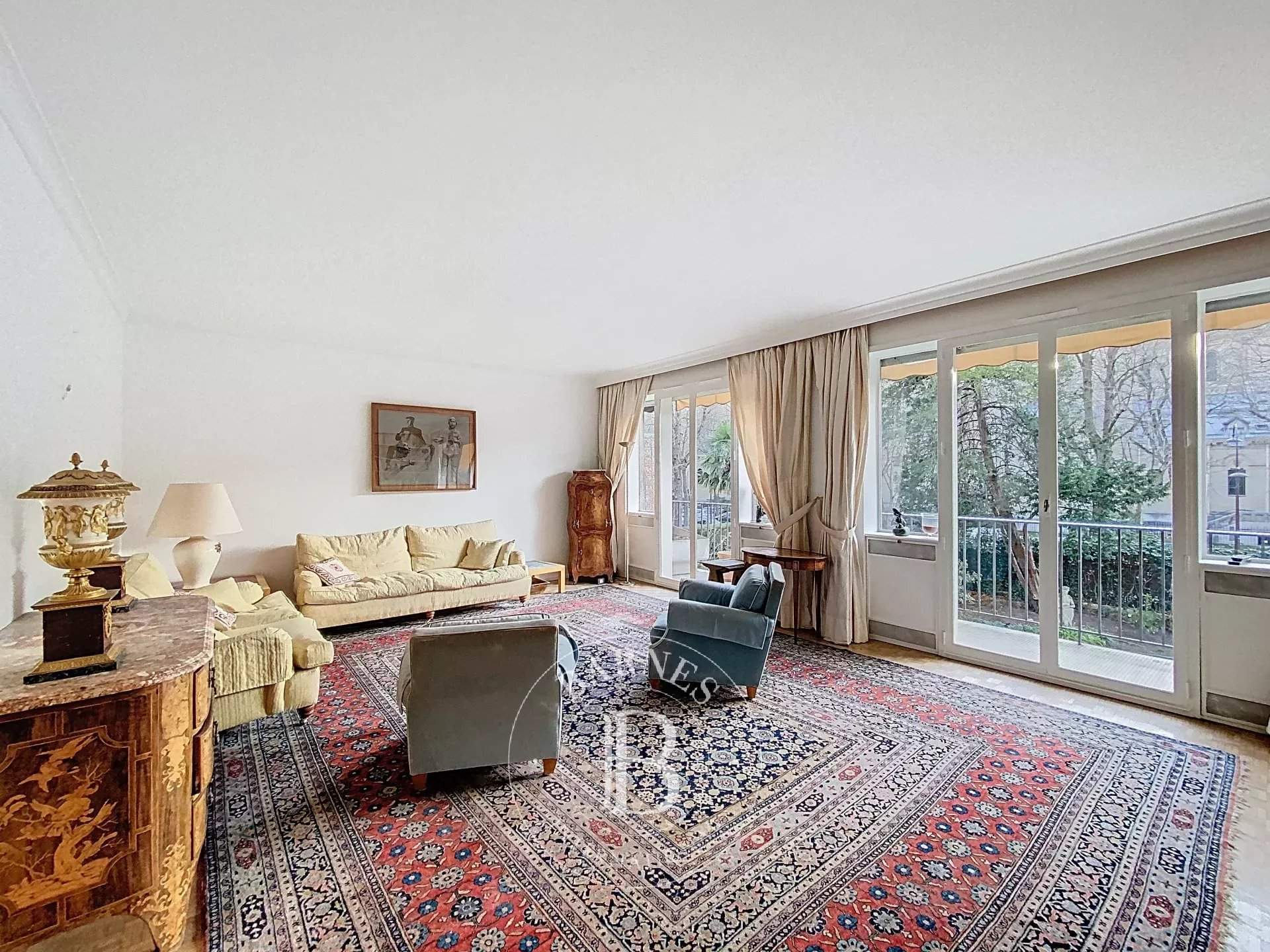 Neuilly-sur-Seine  - Appartement 5 Pi&egrave;ces 4 Chambres - picture 1