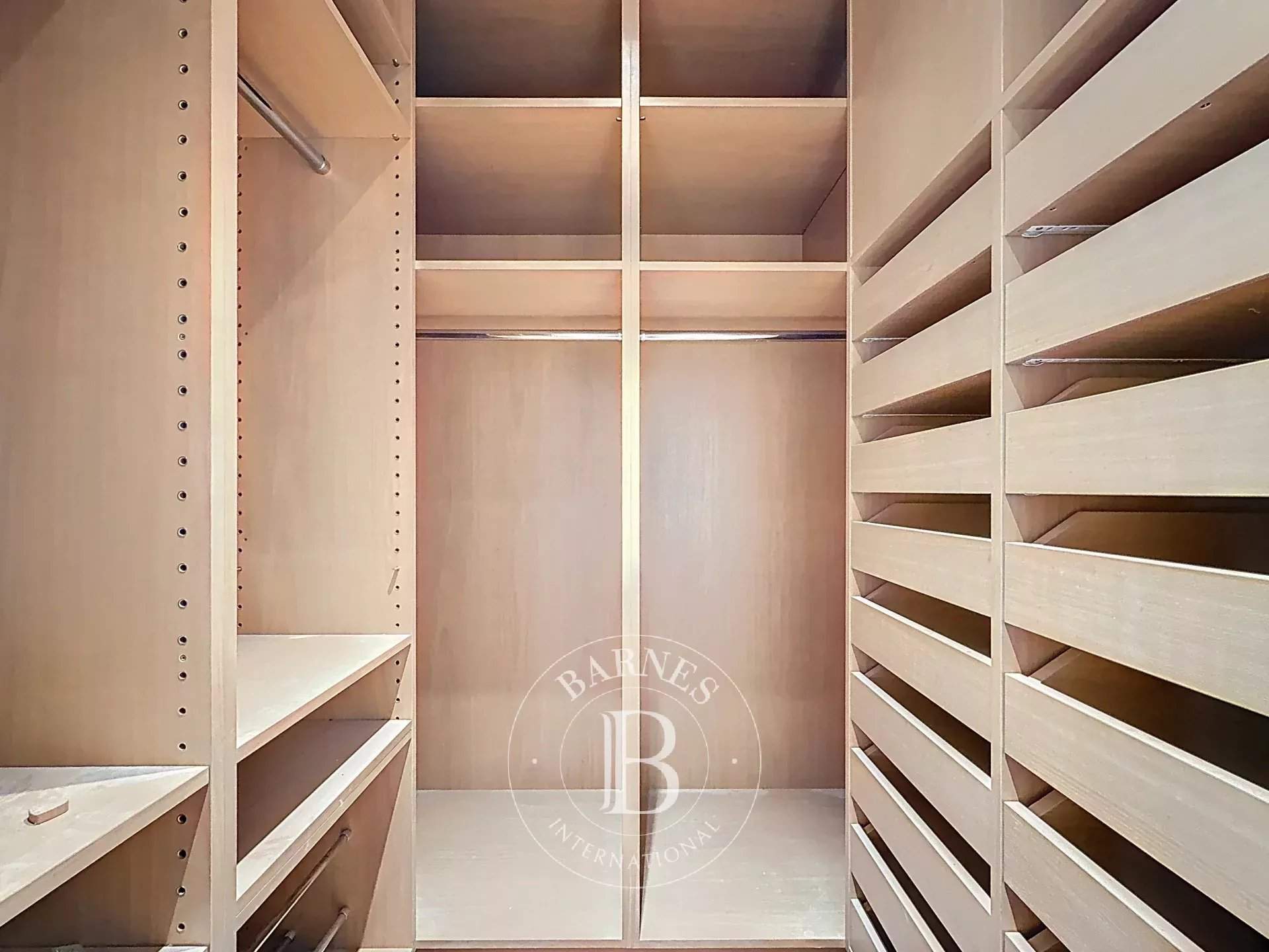 Neuilly-sur-Seine  - Appartement 4 Pièces 2 Chambres - picture 13