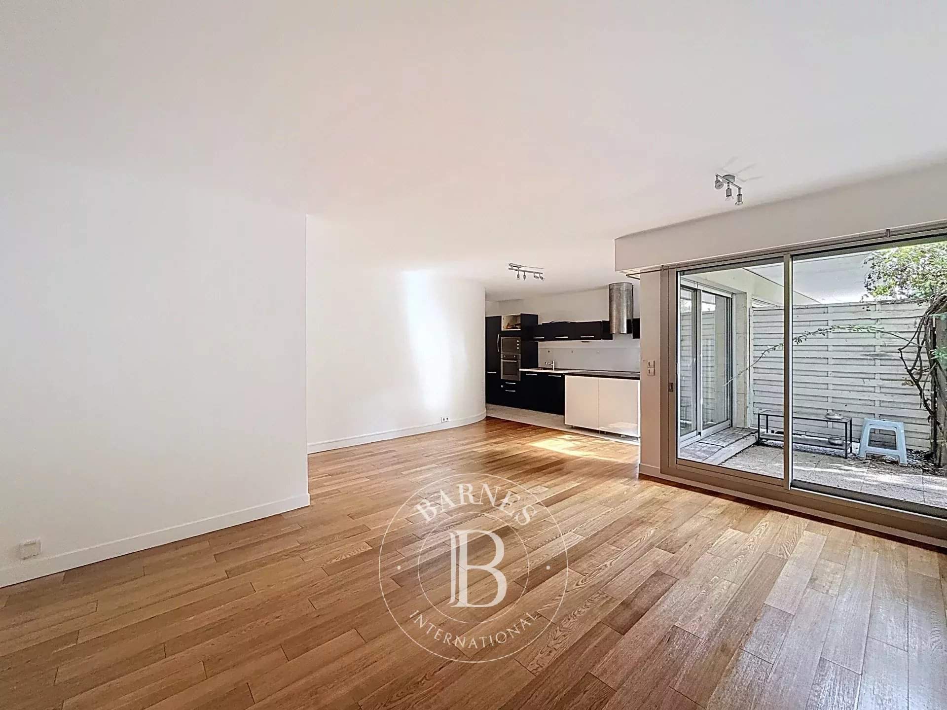 Neuilly-sur-Seine  - Piso 3 Cuartos 2 Habitaciones - picture 2