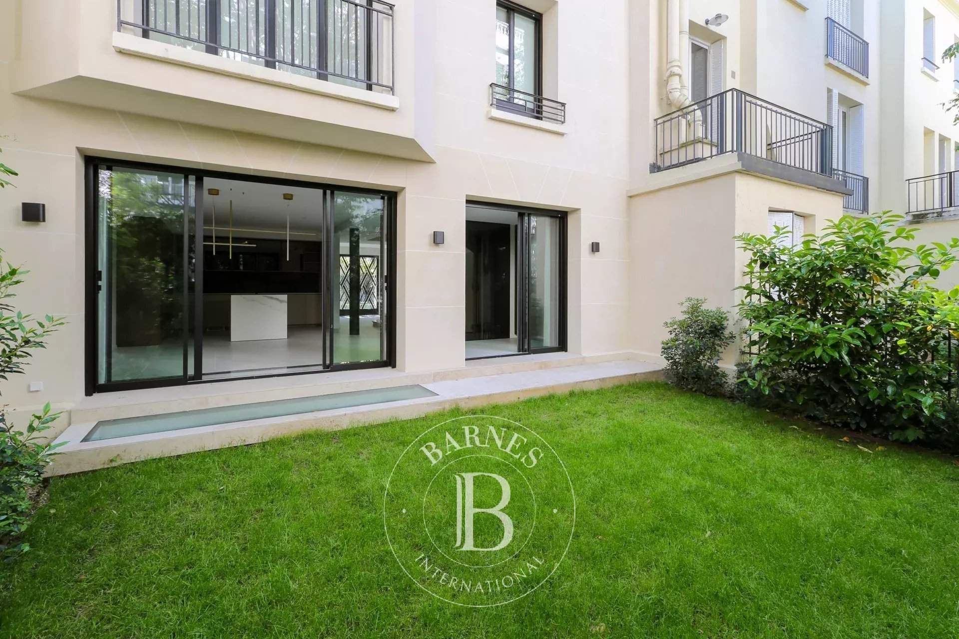 Neuilly-sur-Seine  - House 4 Bedrooms - picture 3