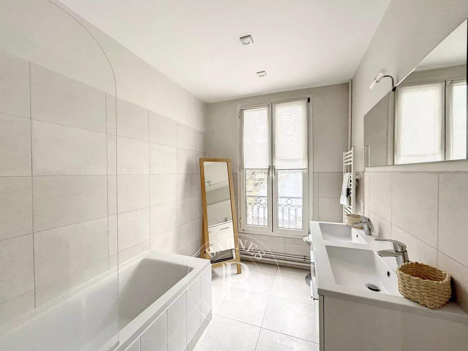 Neuilly-sur-Seine  - Piso 3 Cuartos 2 Habitaciones - picture 16