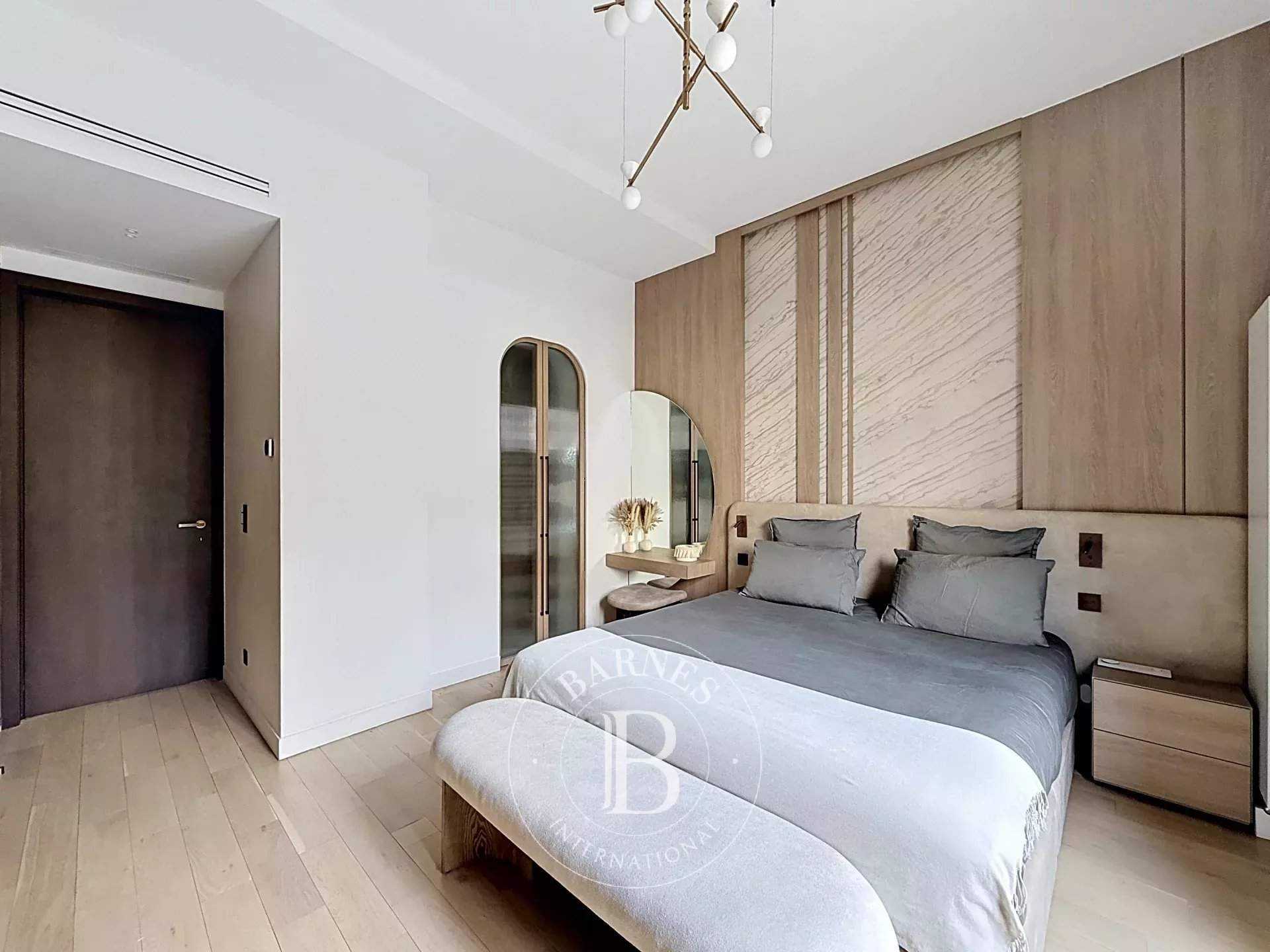 Levallois-Perret  - Appartement 4 Pi&egrave;ces 3 Chambres - picture 8