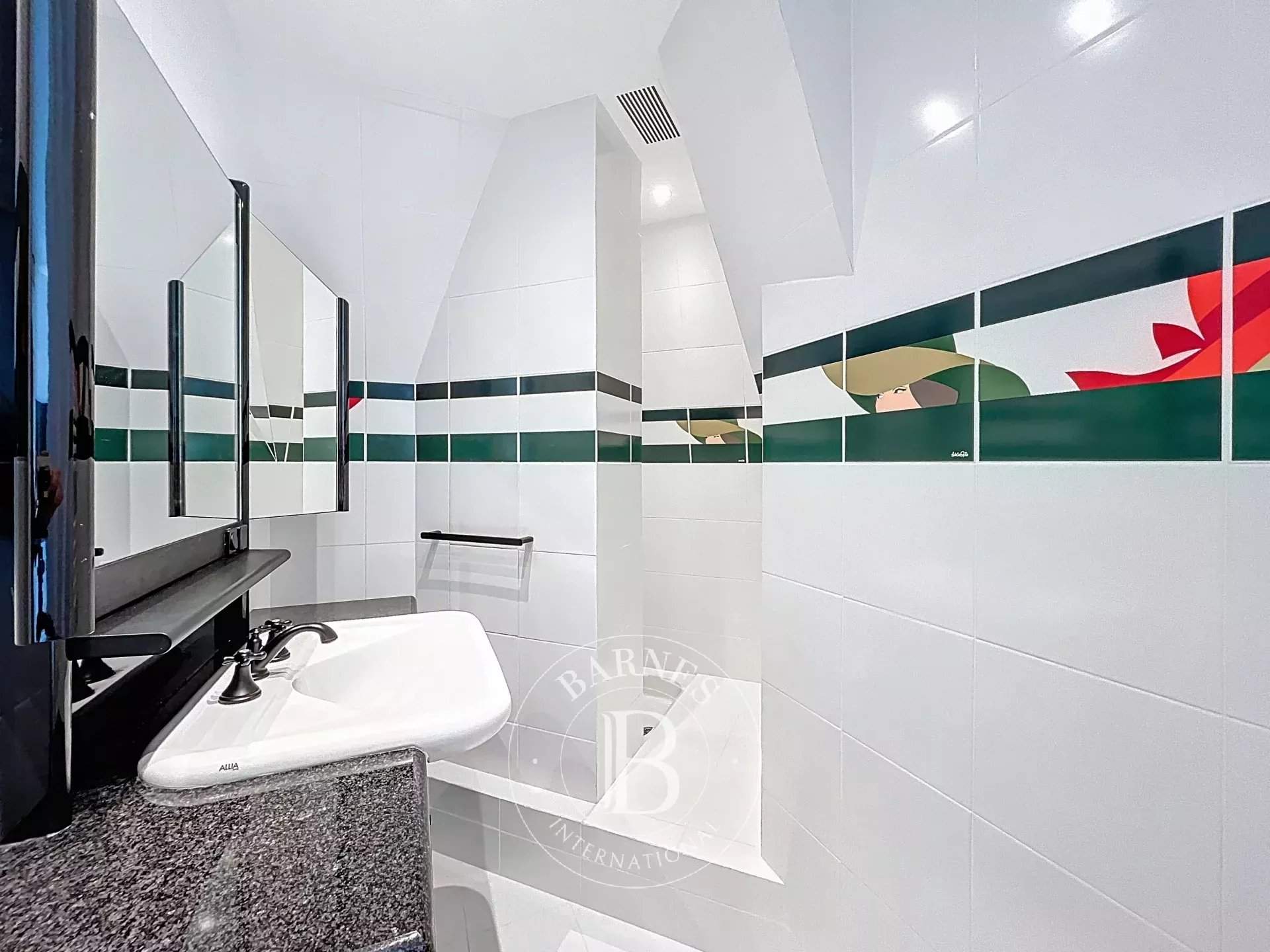 Neuilly-sur-Seine  - Appartement 3 Pièces 2 Chambres - picture 9