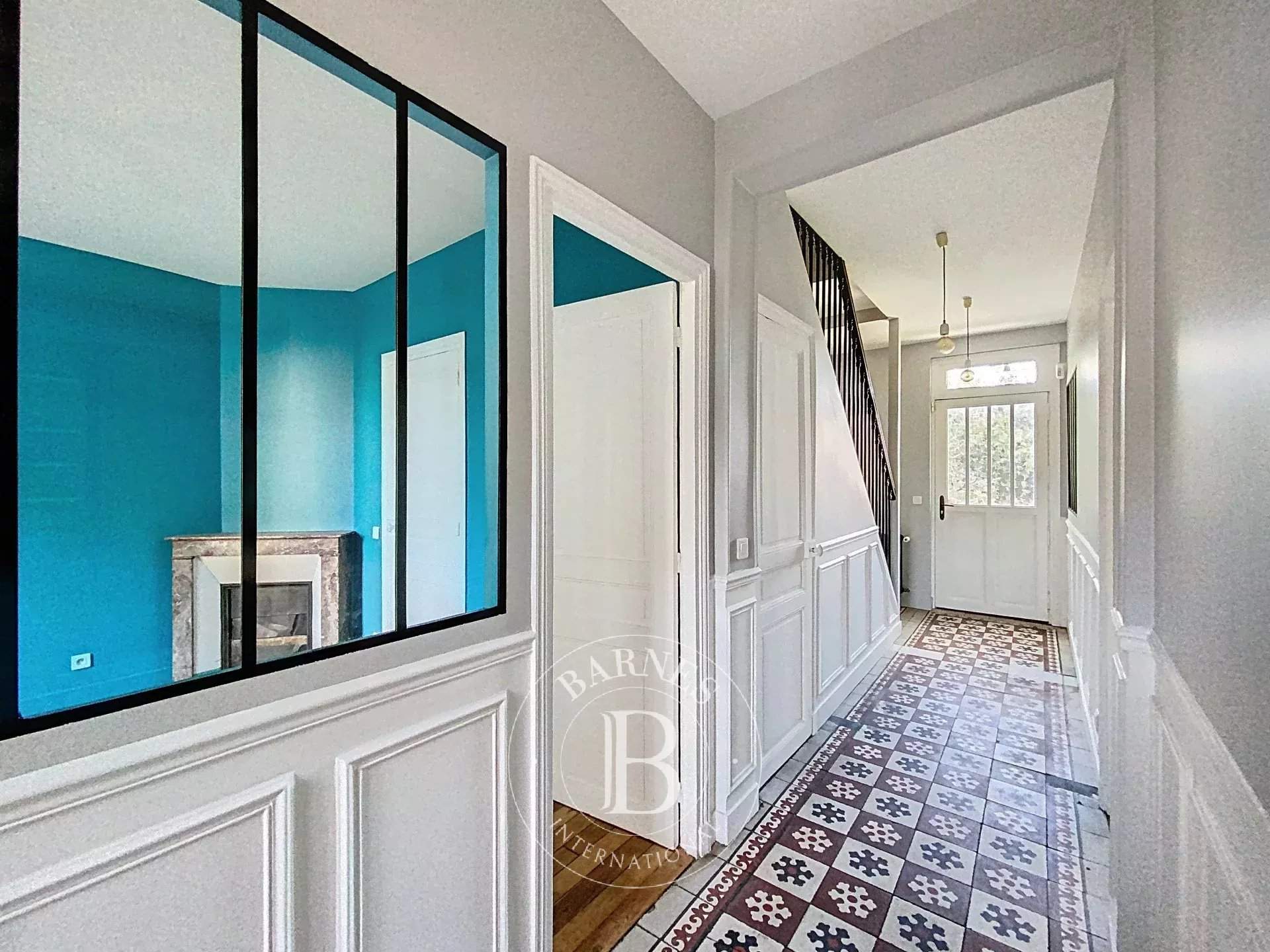 Nanterre  - Townhouse 6 Bedrooms - picture 11
