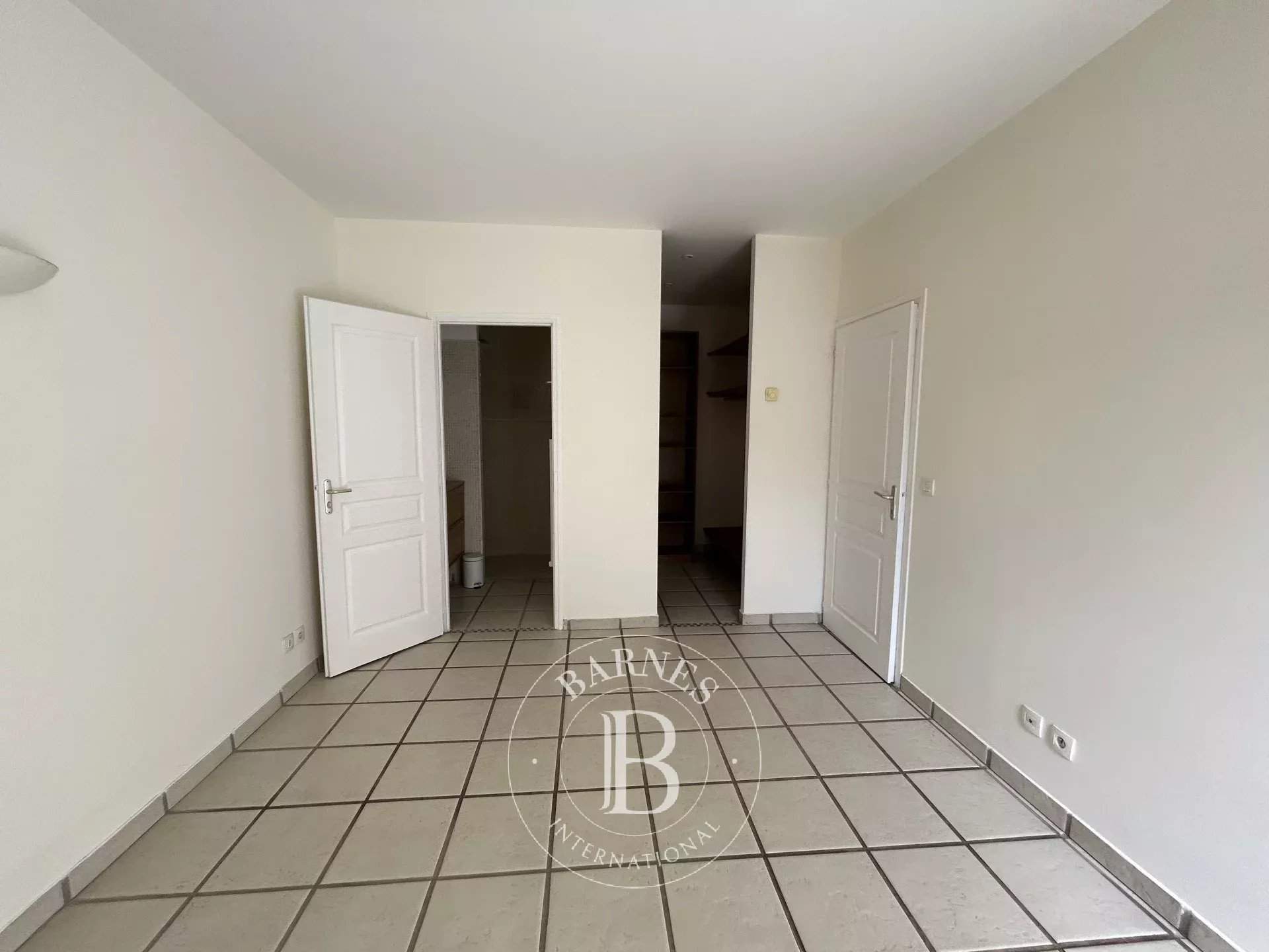 Nanterre  - House 4 Bedrooms - picture 10