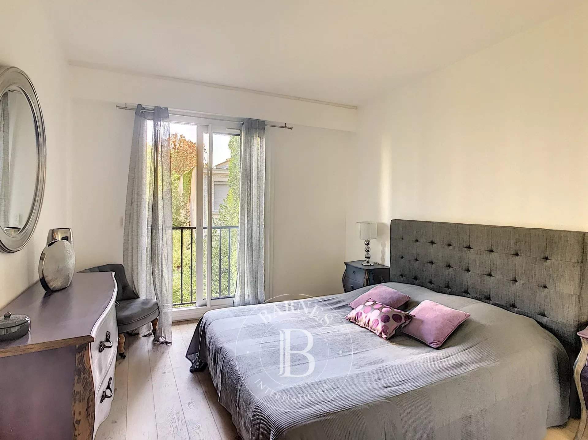 Neuilly-sur-Seine  - Appartement 2 Pi&egrave;ces, 1 Chambre - picture 10