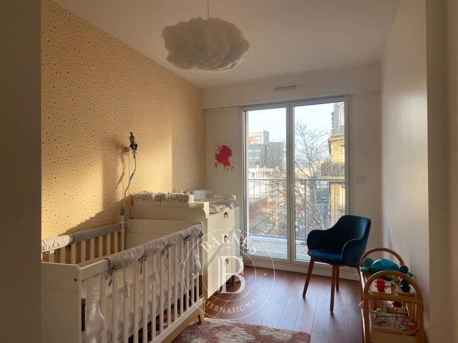 Clichy  - Appartement 4 Pièces 3 Chambres - picture 9