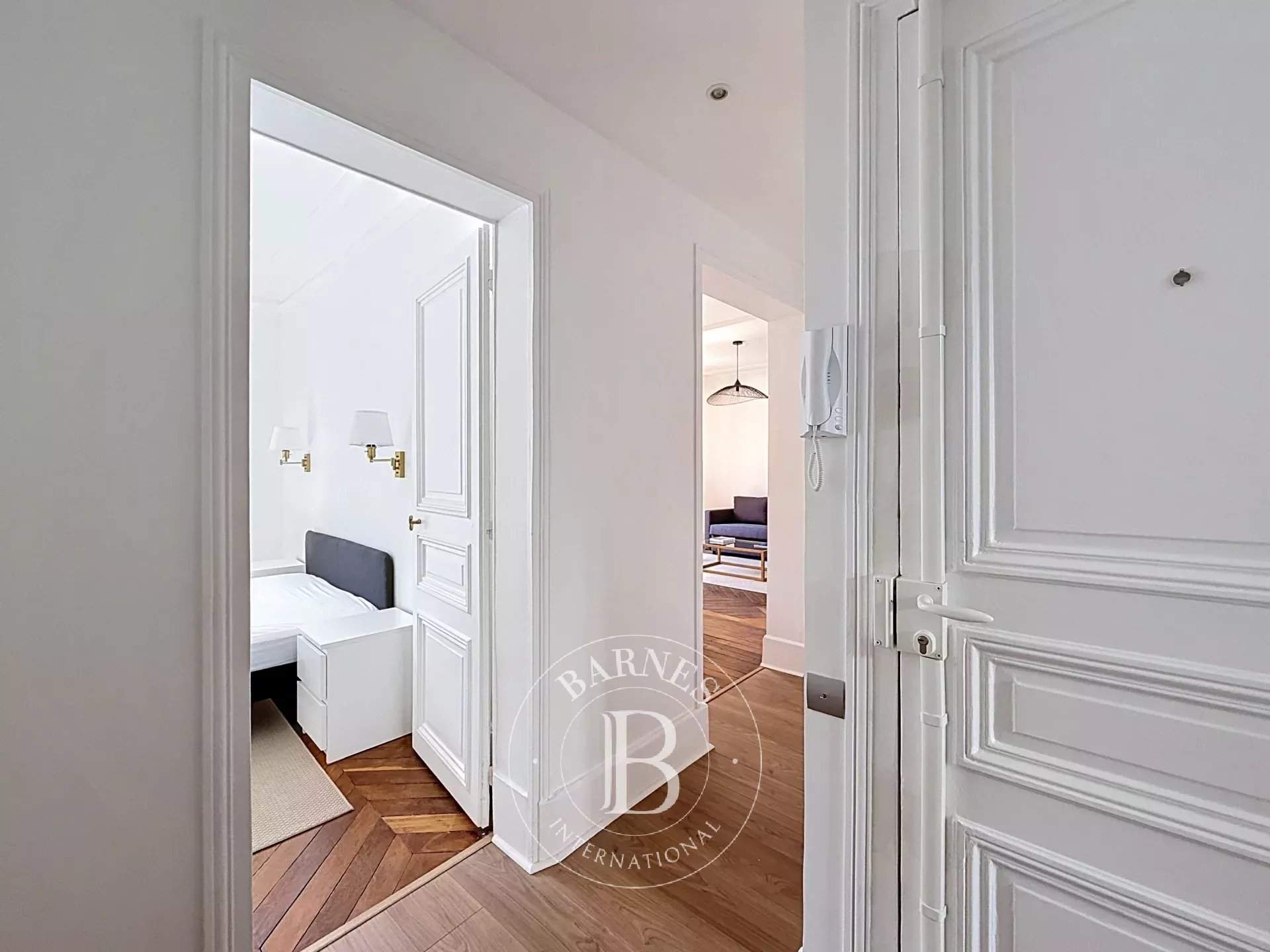 Neuilly-sur-Seine  - Appartement 2 Pi&egrave;ces, 1 Chambre - picture 8