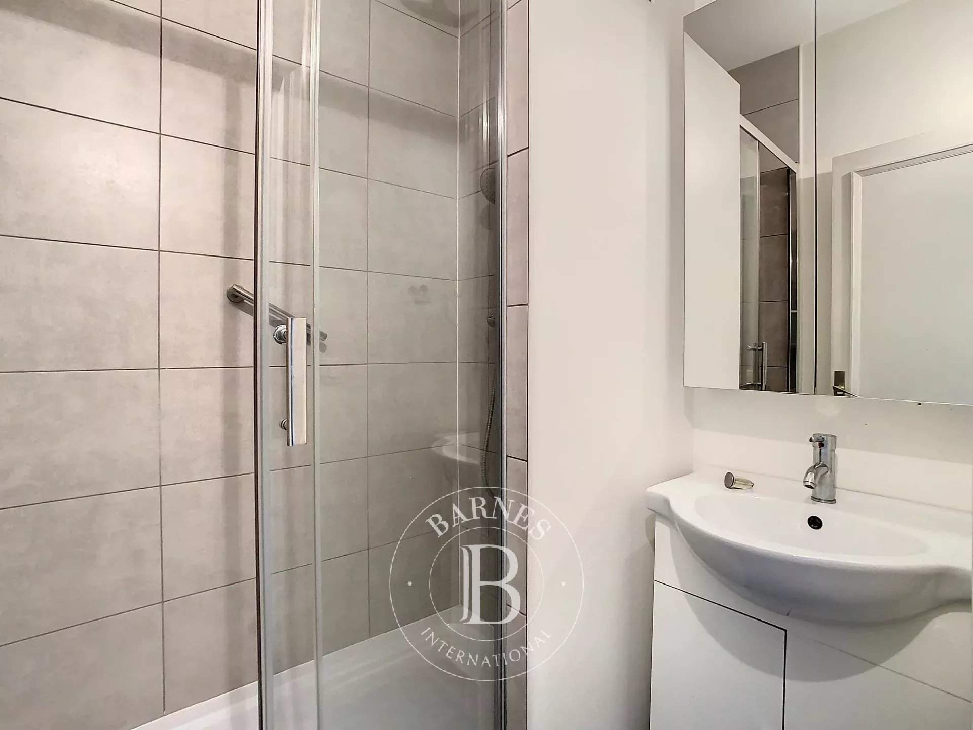 Neuilly-sur-Seine  - Apartment 3 Bedrooms - picture 11