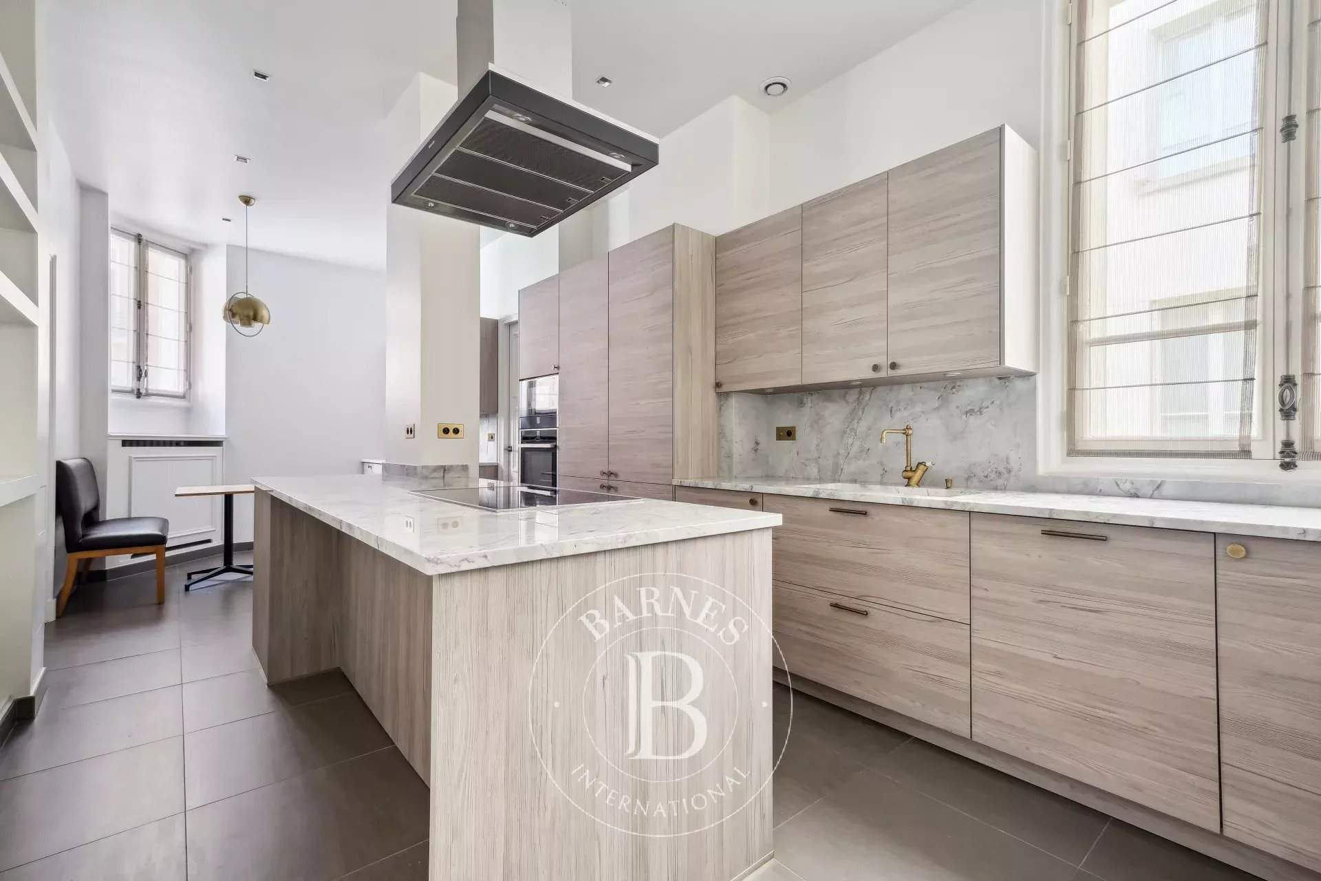 Neuilly-sur-Seine  - Appartement 8 Pi&egrave;ces 4 Chambres - picture 6