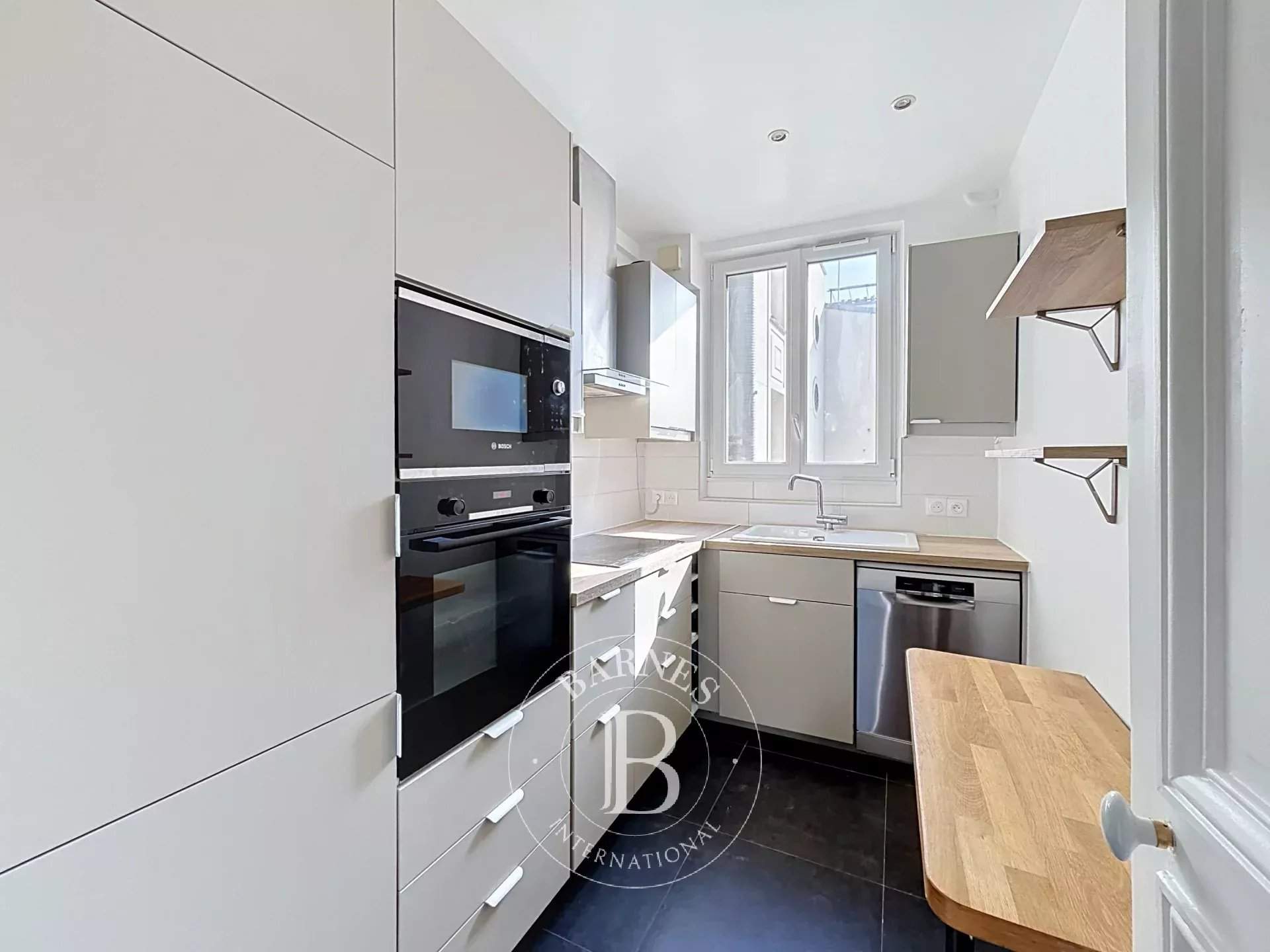 Levallois-Perret  - Apartment 2 Bedrooms - picture 2