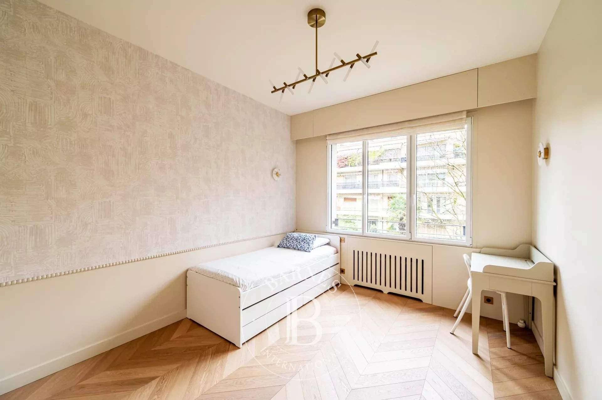 Neuilly-sur-Seine  - Appartement 5 Pi&egrave;ces 3 Chambres - picture 13