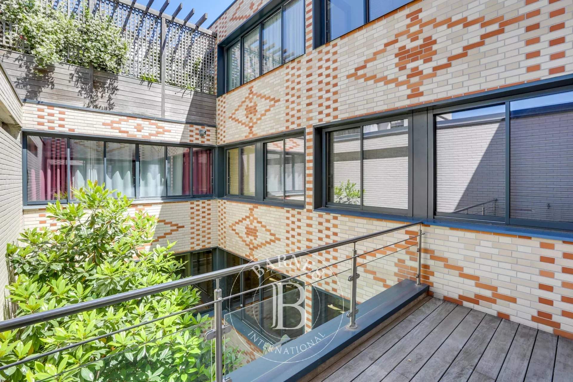 Levallois-Perret  - House 3 Bedrooms - picture 1