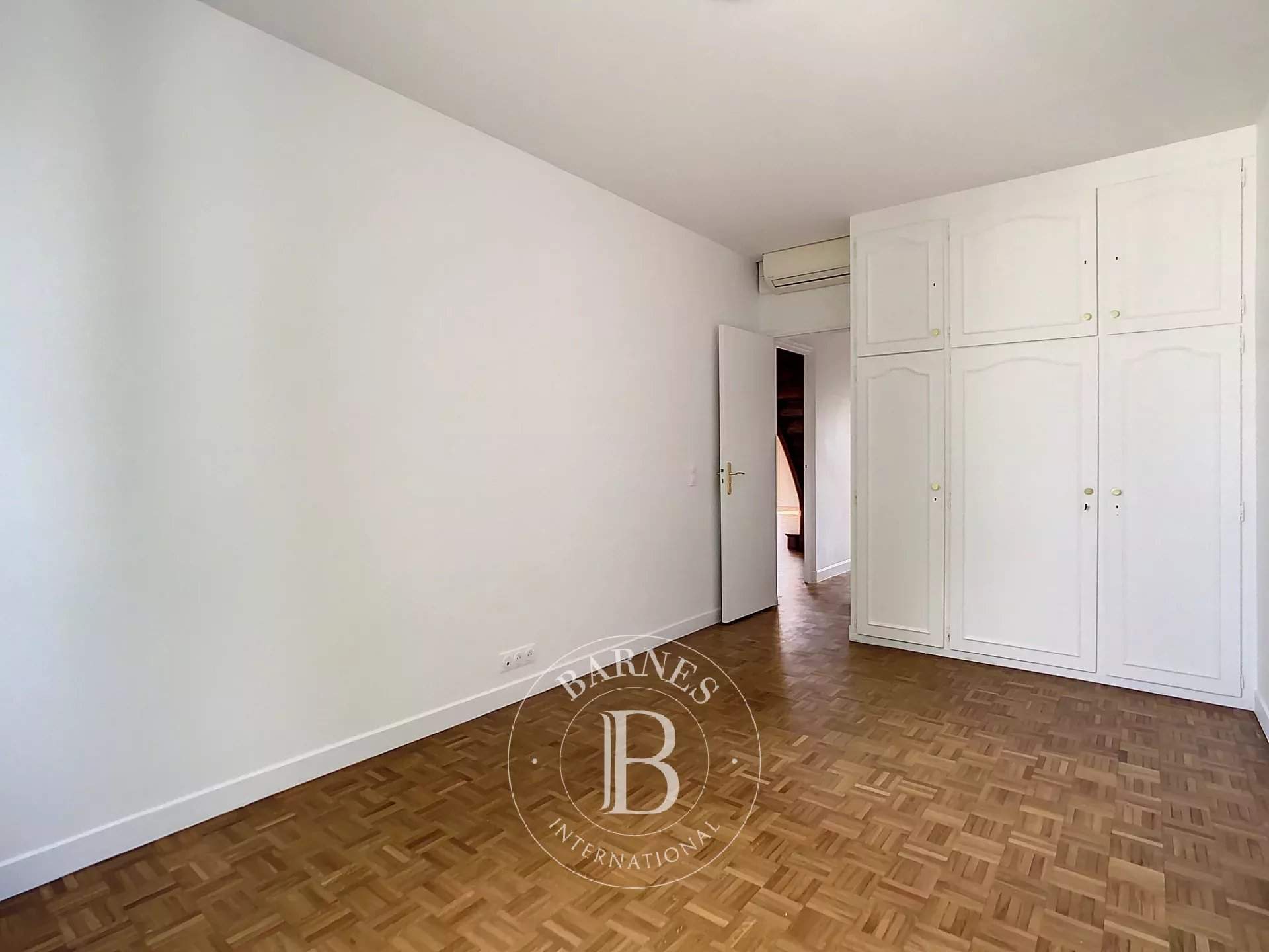 Neuilly-sur-Seine  - Piso 4 Cuartos 2 Habitaciones - picture 5