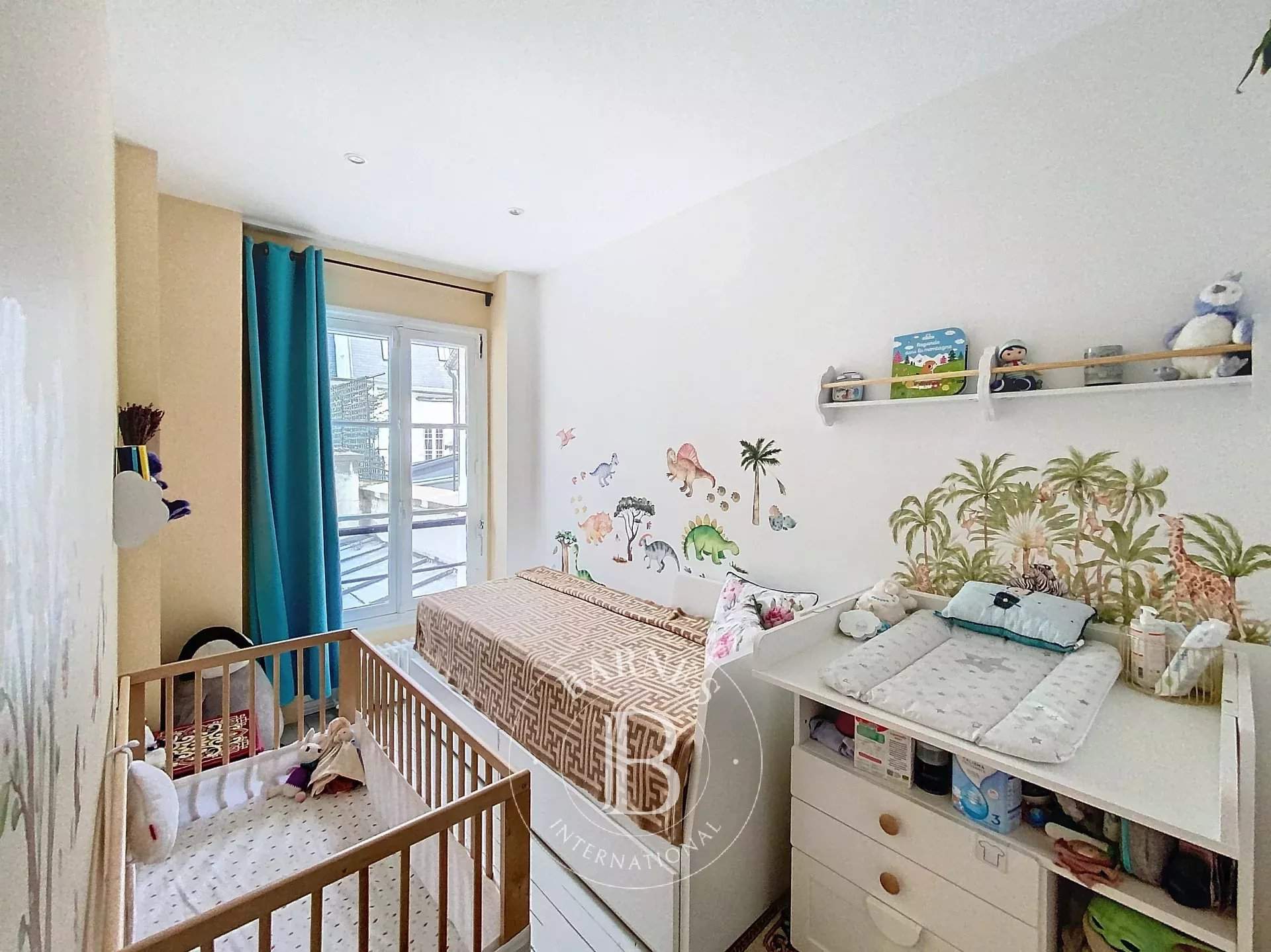 Neuilly-sur-Seine  - Appartement 3 Pièces 2 Chambres - picture 6