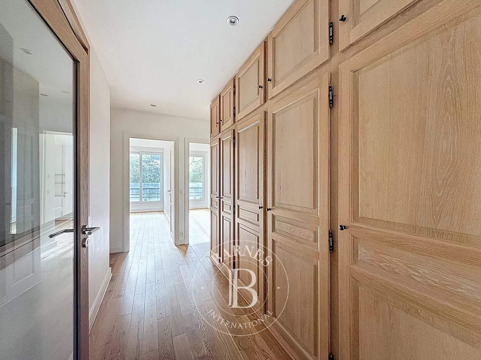 Neuilly-sur-Seine  - Apartment 6 Bedrooms - picture 11